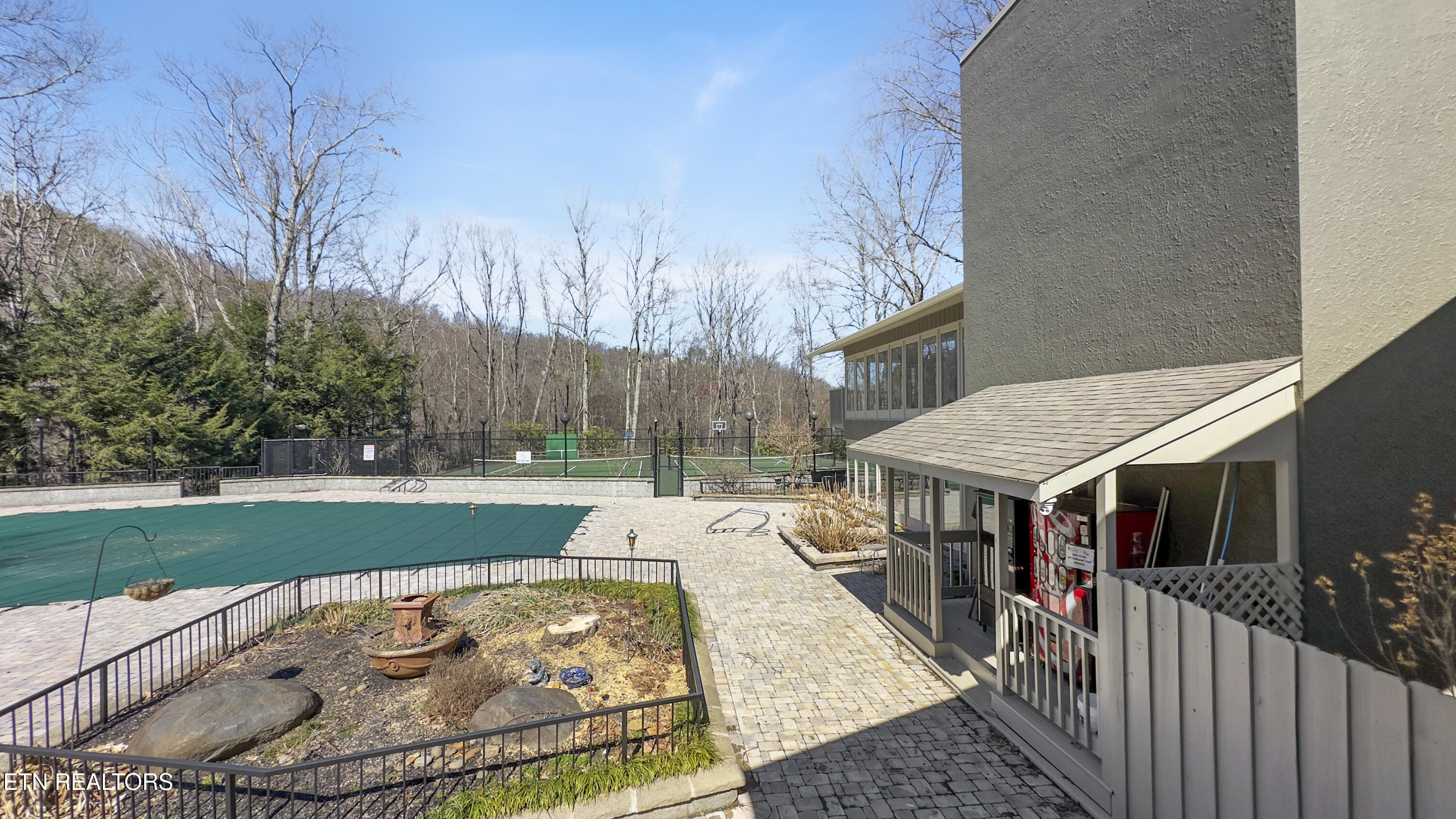 1664 Arbon Court Gatlinburg TN 37738