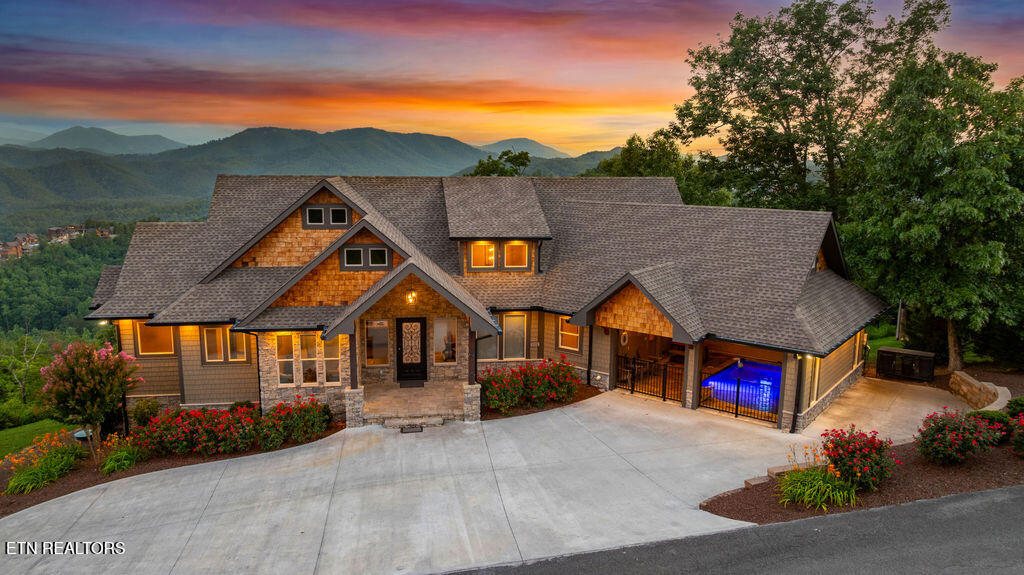 3222 Laurel Cove Trail Sevierville TN 37862