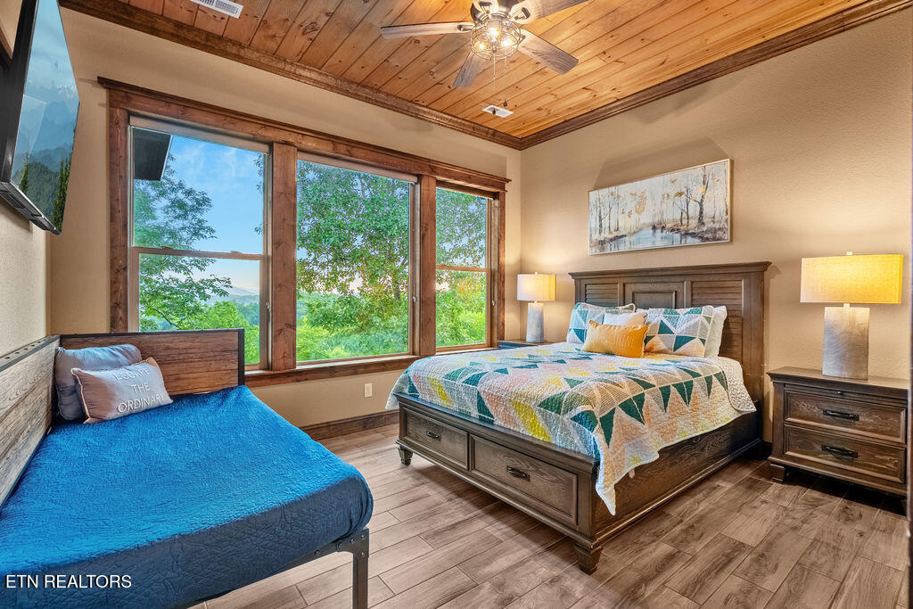 3222 Laurel Cove Trail Sevierville TN 37862