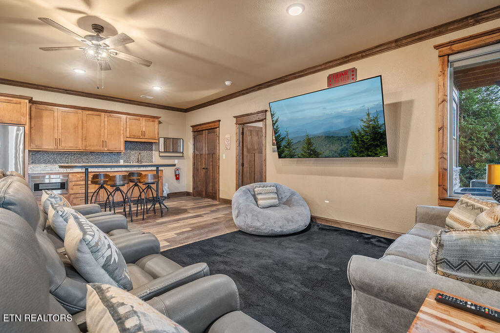 3222 Laurel Cove Trail Sevierville TN 37862