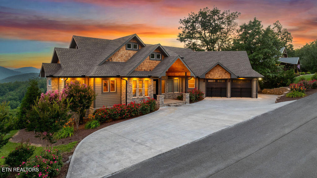 3222 Laurel Cove Trail Sevierville TN 37862