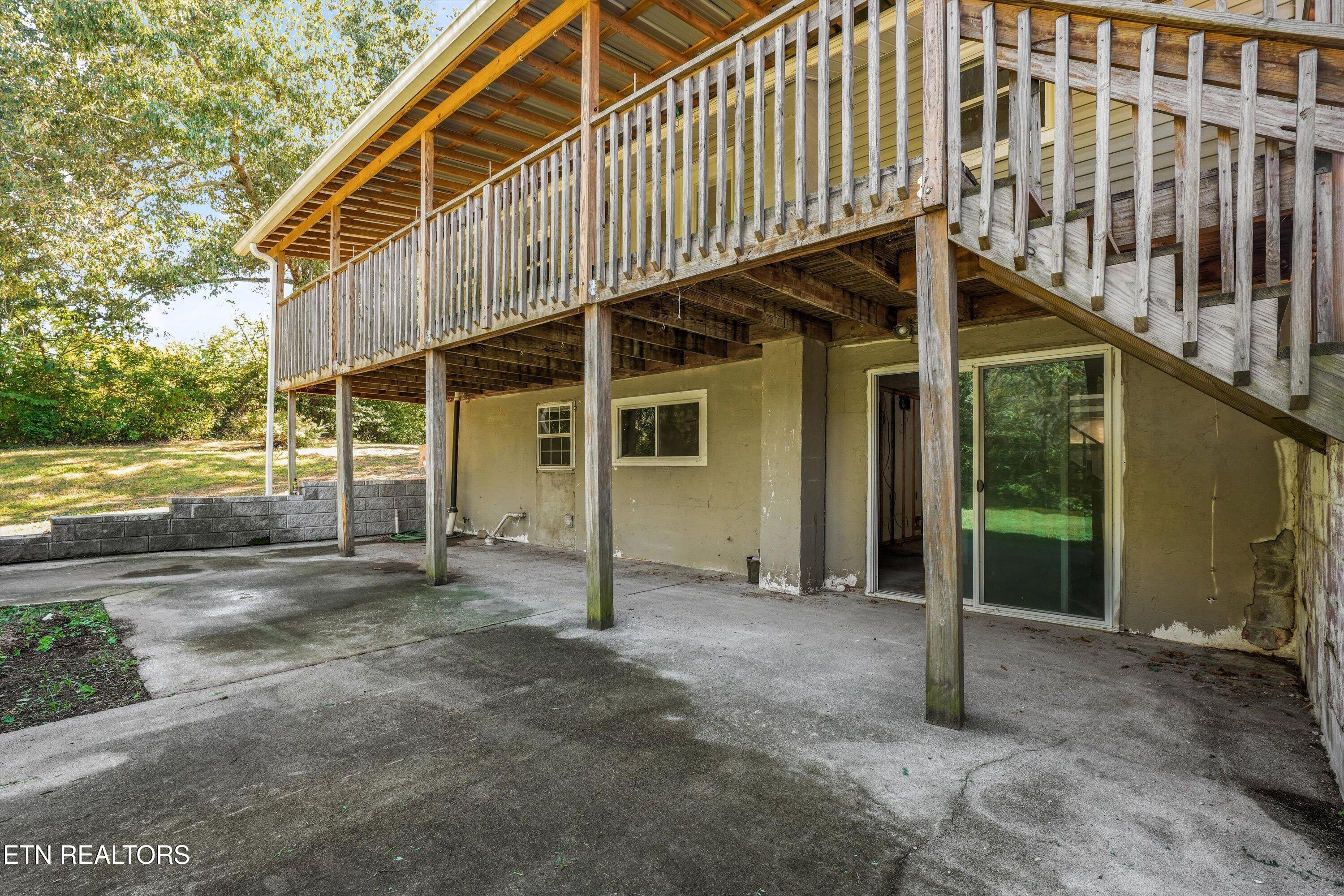 1832 Amherst Road Knoxville TN 37909