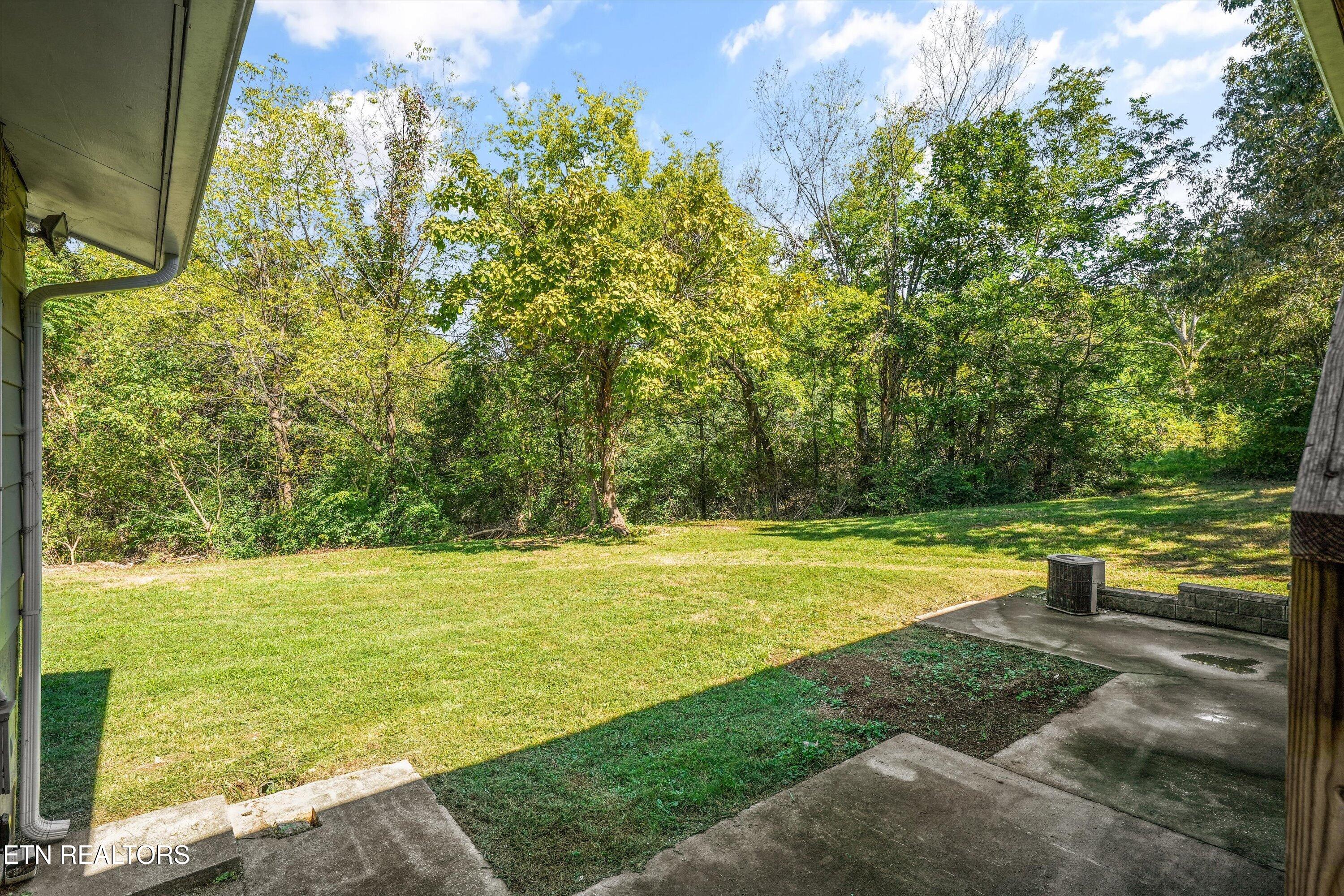 1832 Amherst Road Knoxville TN 37909