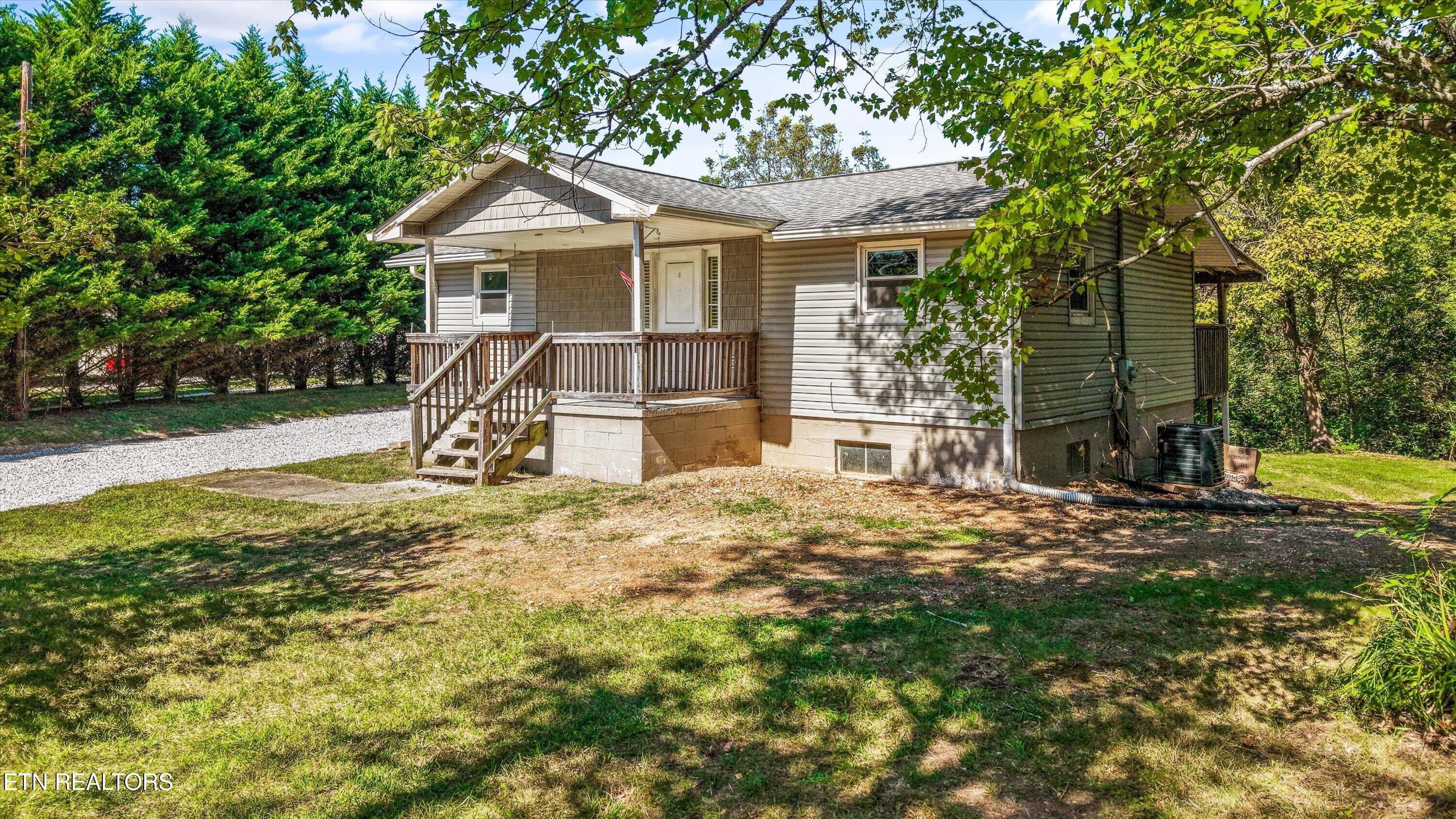1832 Amherst Road Knoxville TN 37909