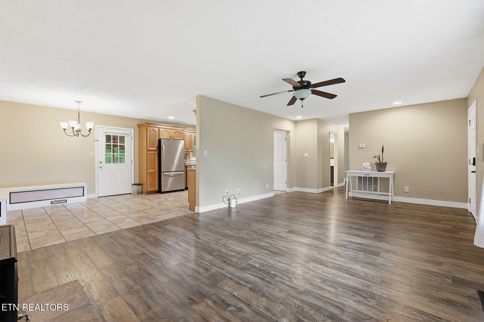 201 Windsong Road Clinton TN 37716