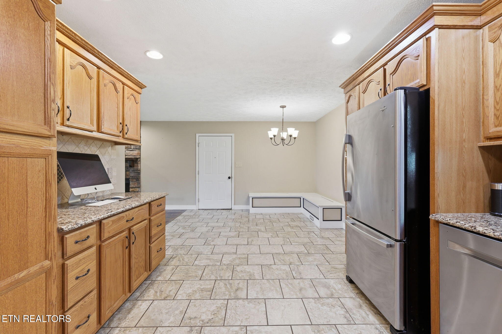 201 Windsong Road Clinton TN 37716