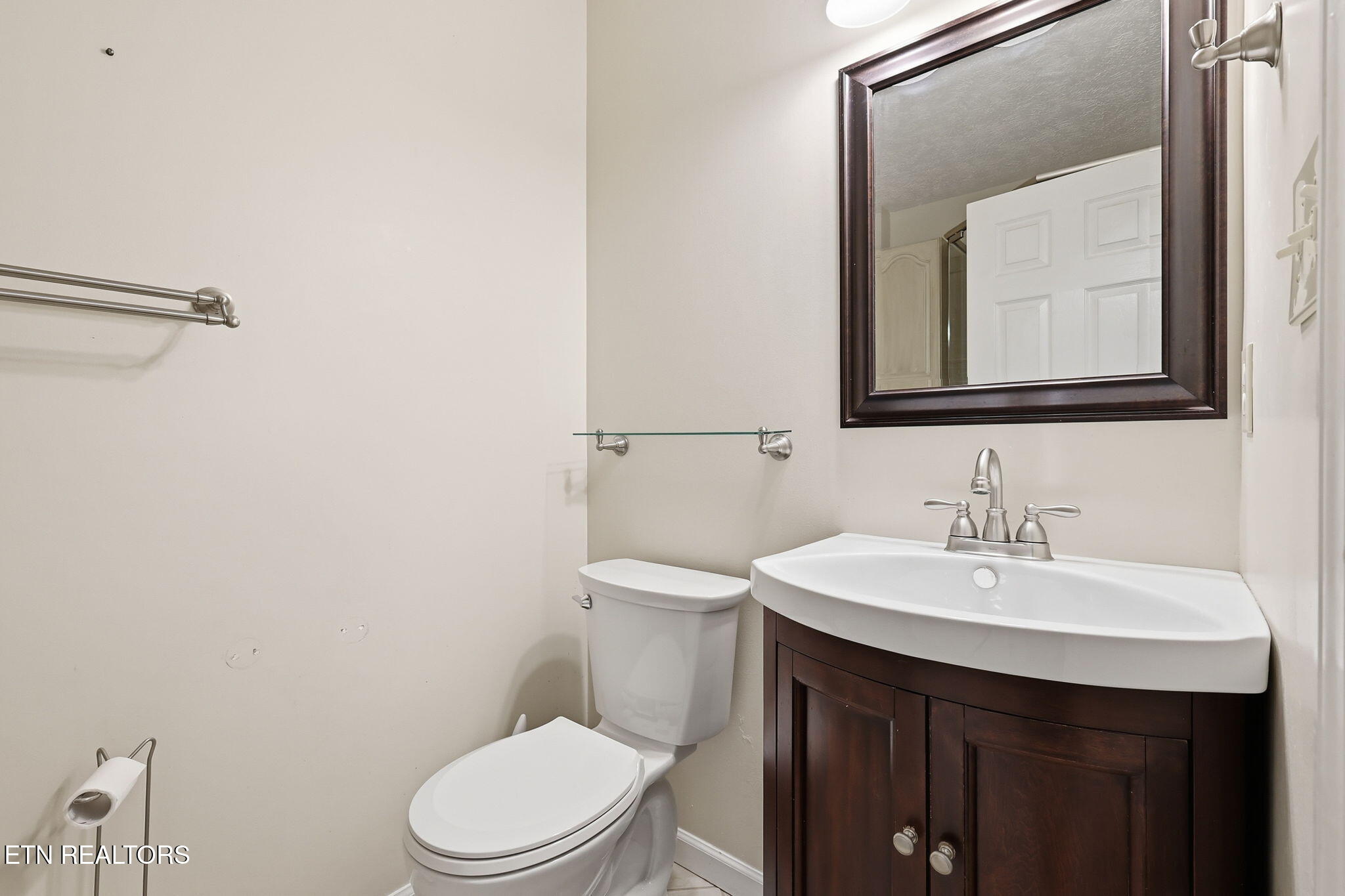 201 Windsong Road Clinton TN 37716