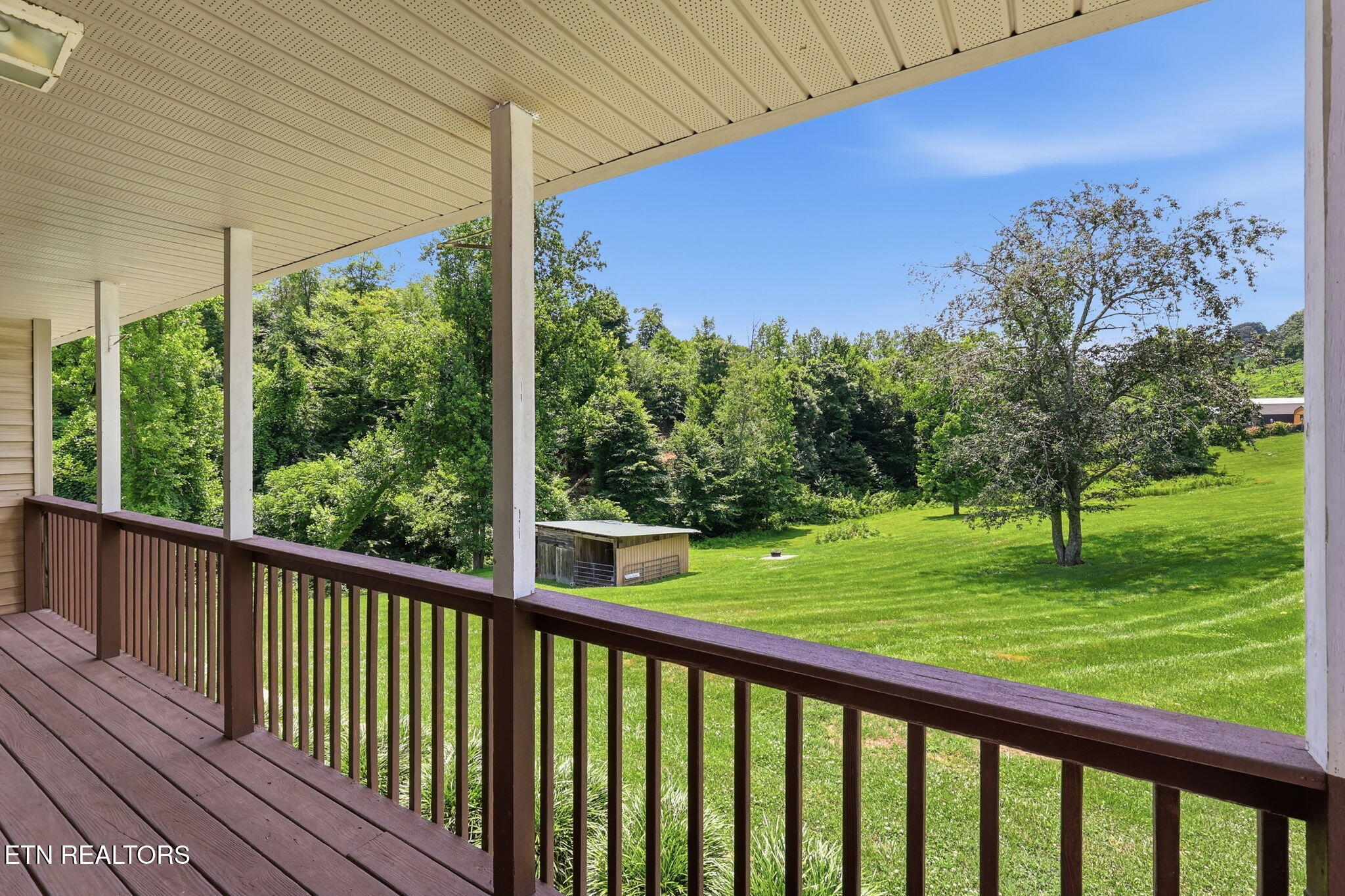 201 Windsong Road Clinton TN 37716