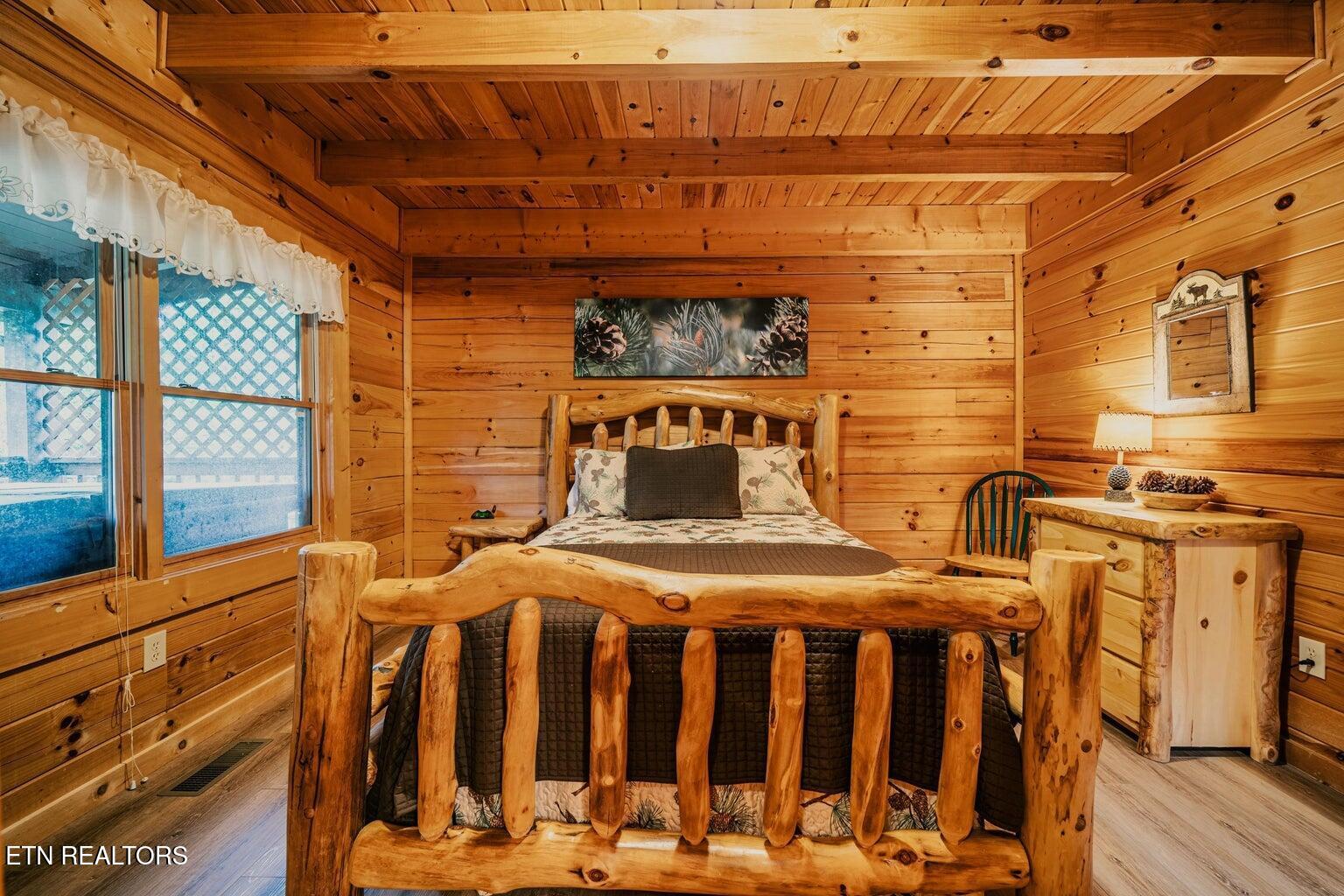 1134 Carroll Hill Lane Sevierville TN 37876