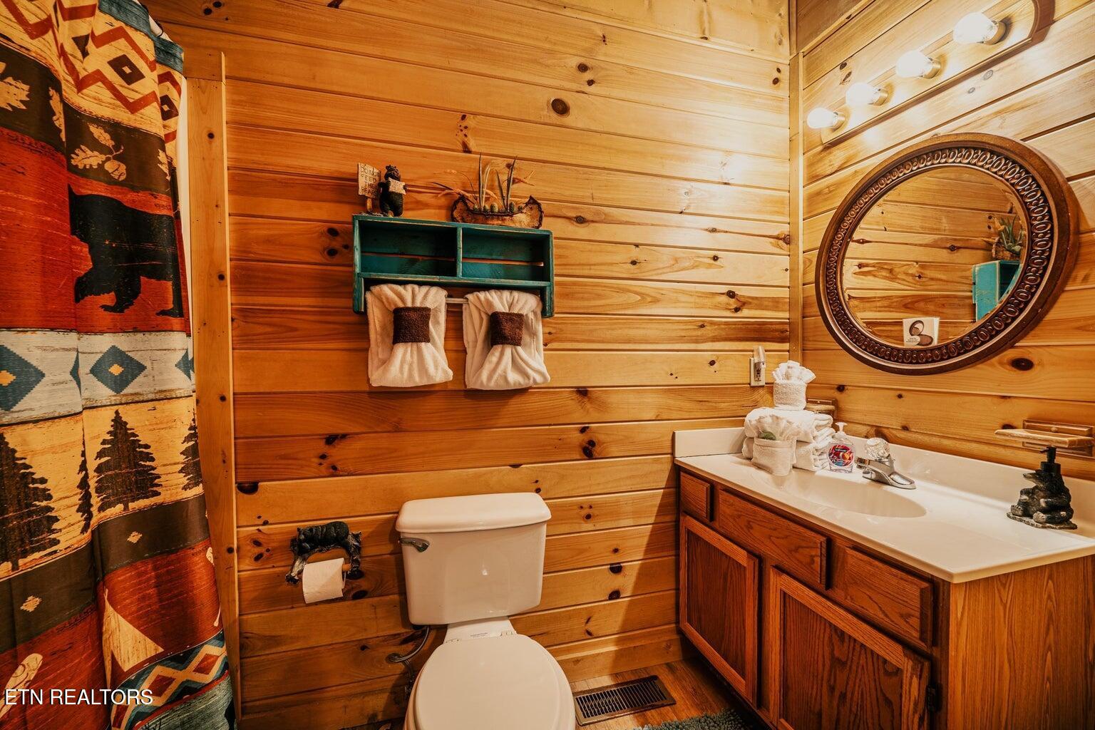 1134 Carroll Hill Lane Sevierville TN 37876