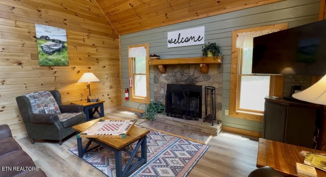 1134 Carroll Hill Lane Sevierville TN 37876