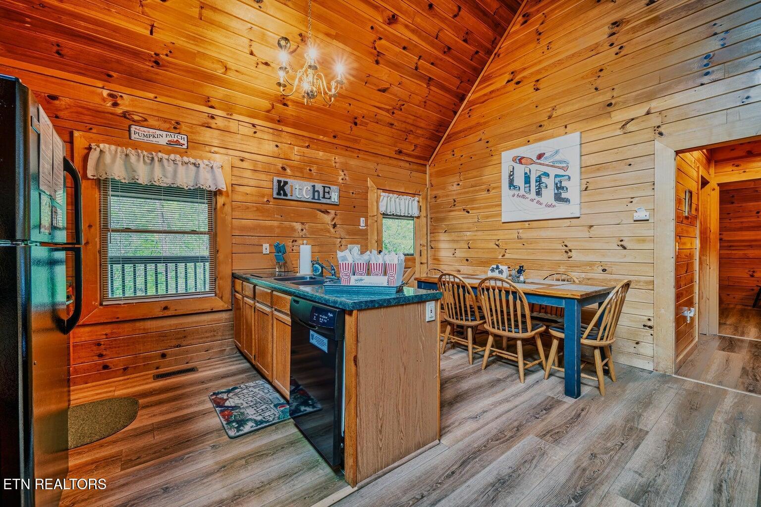 1134 Carroll Hill Lane Sevierville TN 37876