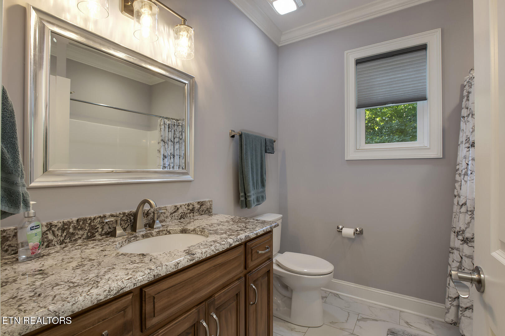 401 Tanasi Way Loudon TN 37774