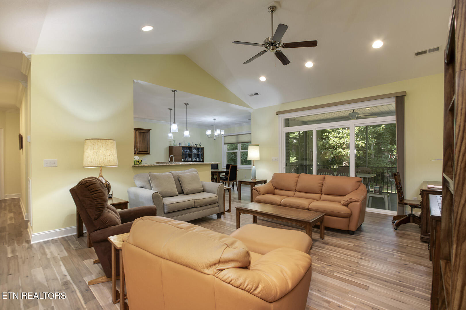401 Tanasi Way Loudon TN 37774