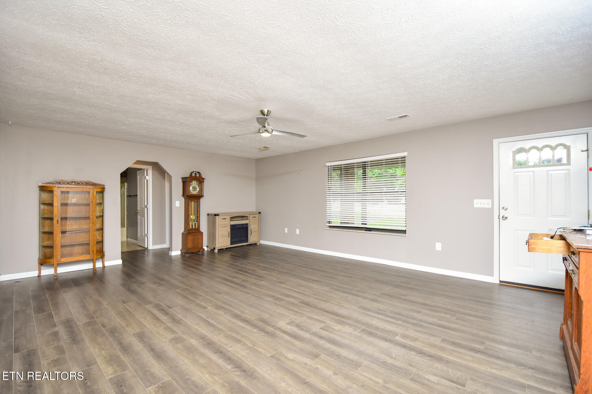 3288 River Pointe Circle Kodak TN 37764