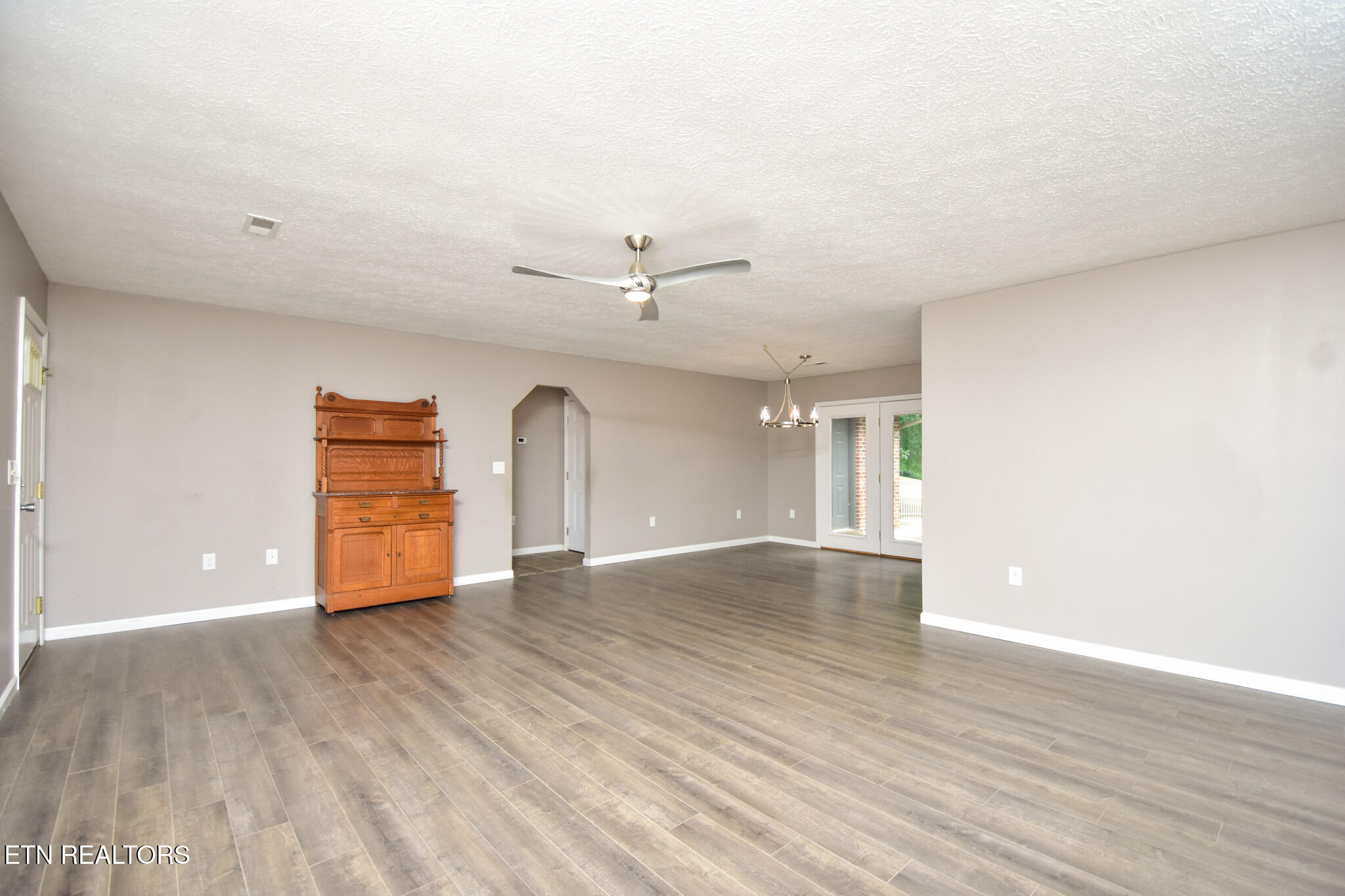 3288 River Pointe Circle Kodak TN 37764