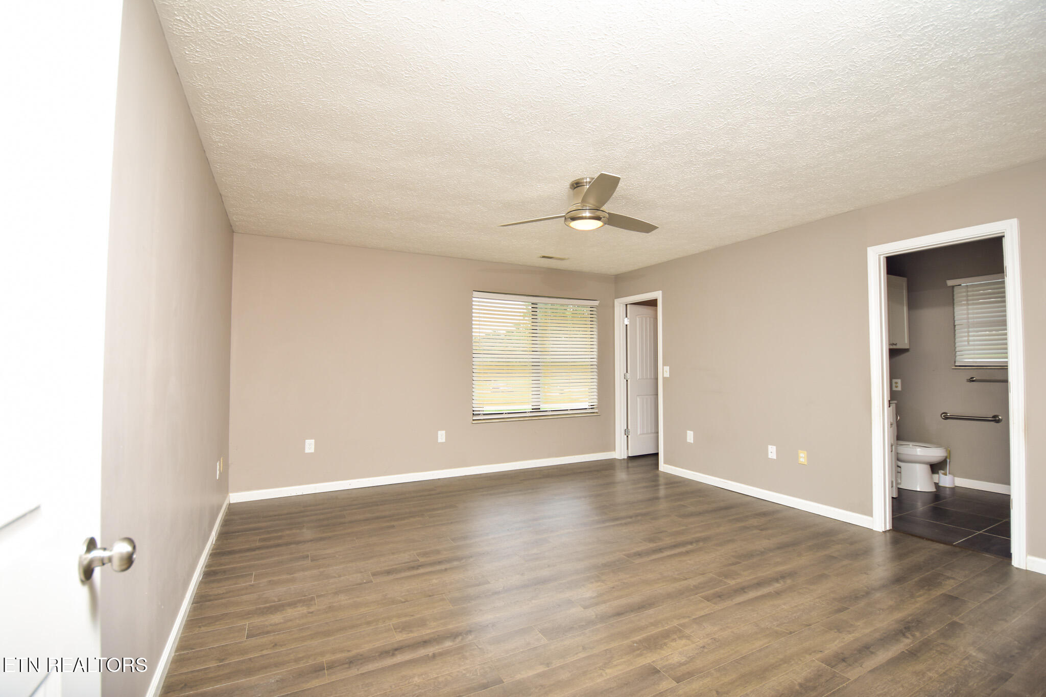 3288 River Pointe Circle Kodak TN 37764