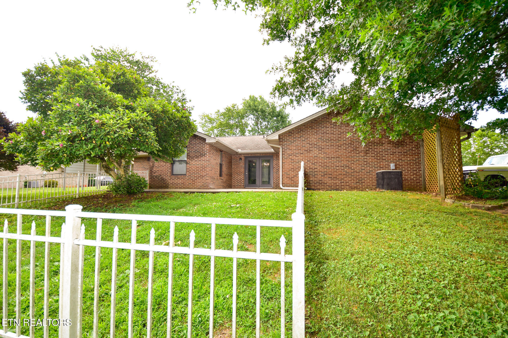 3288 River Pointe Circle Kodak TN 37764