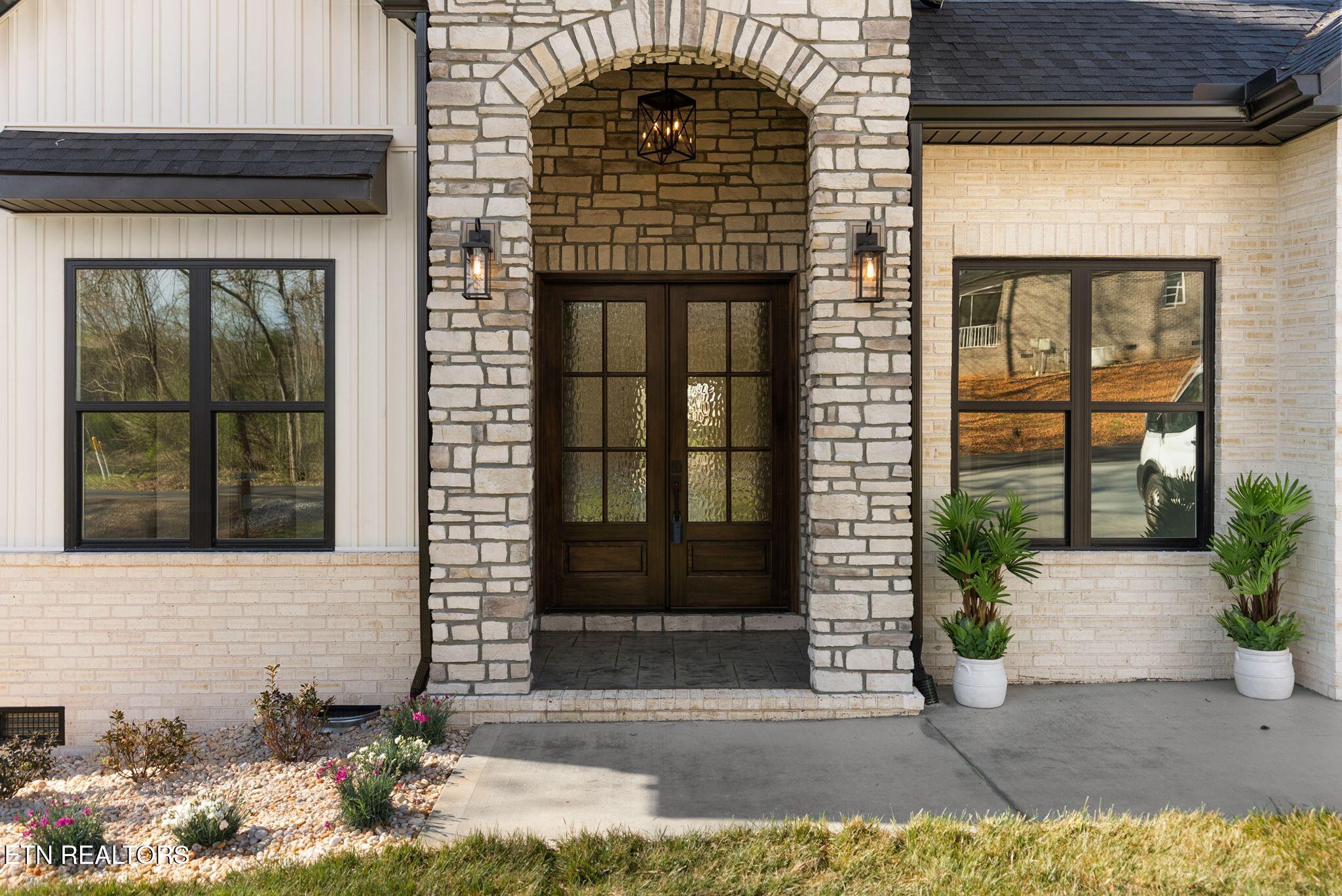 108 Doya Lane Loudon TN 37774