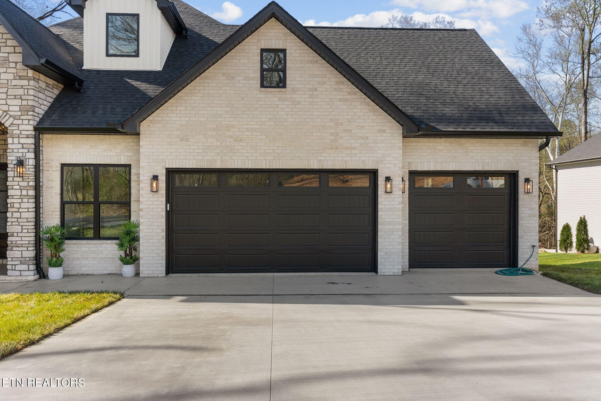 108 Doya Lane Loudon TN 37774