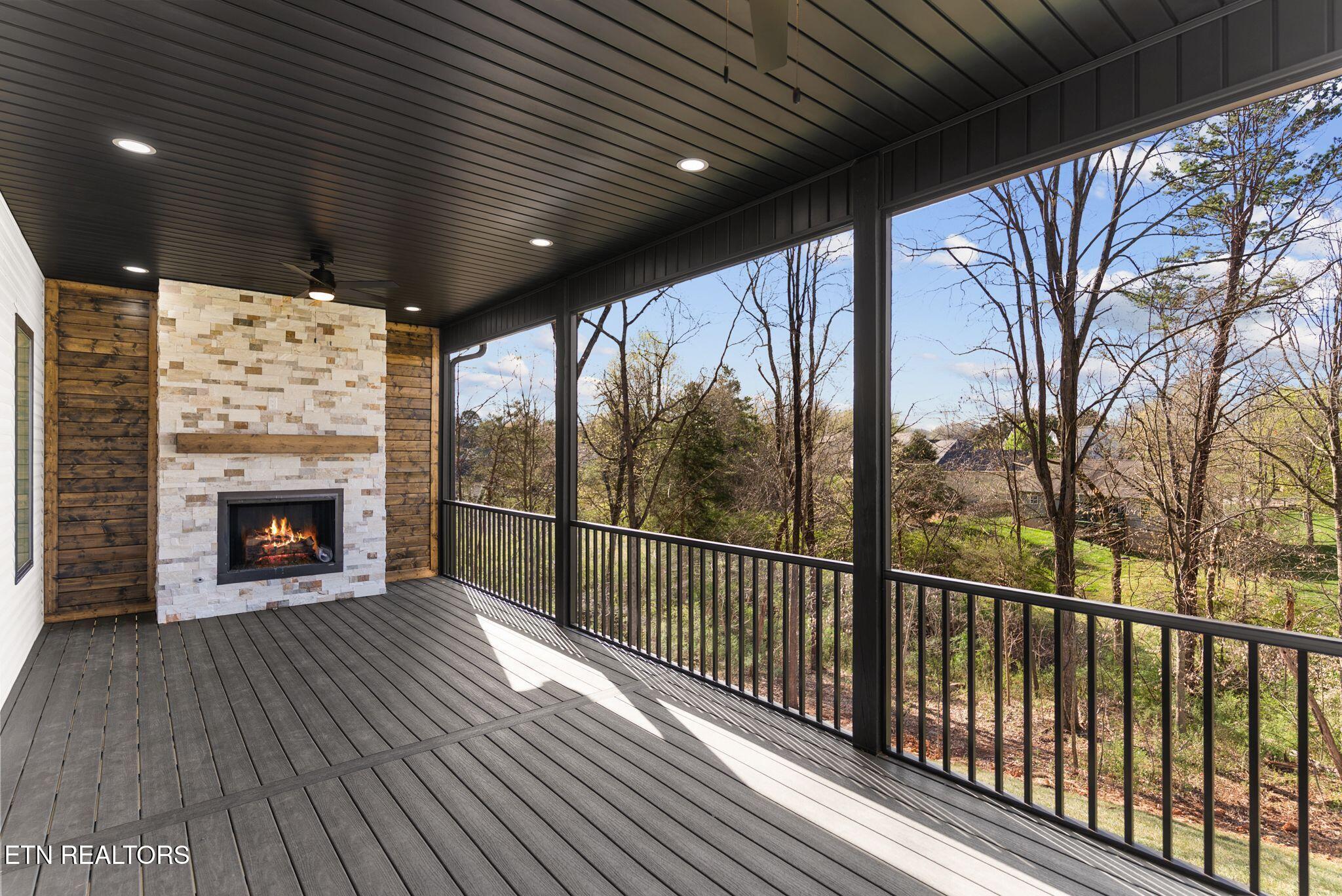 108 Doya Lane Loudon TN 37774