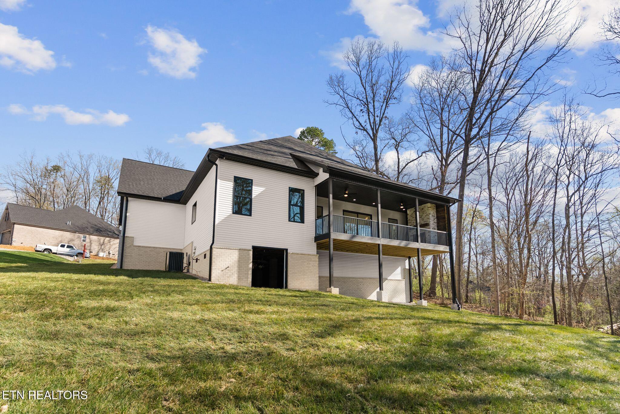 108 Doya Lane Loudon TN 37774