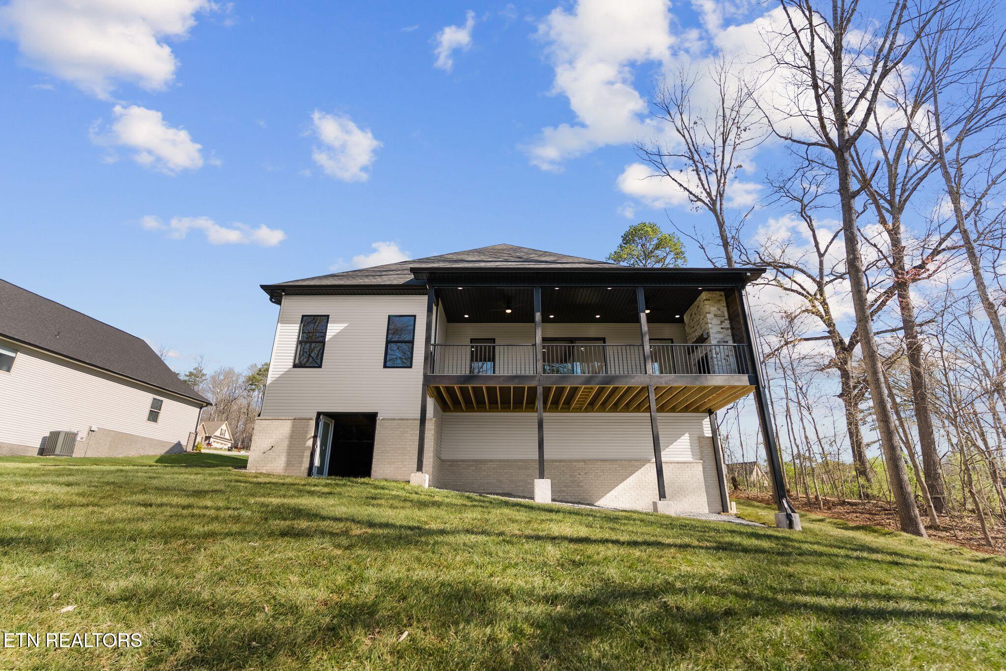 108 Doya Lane Loudon TN 37774