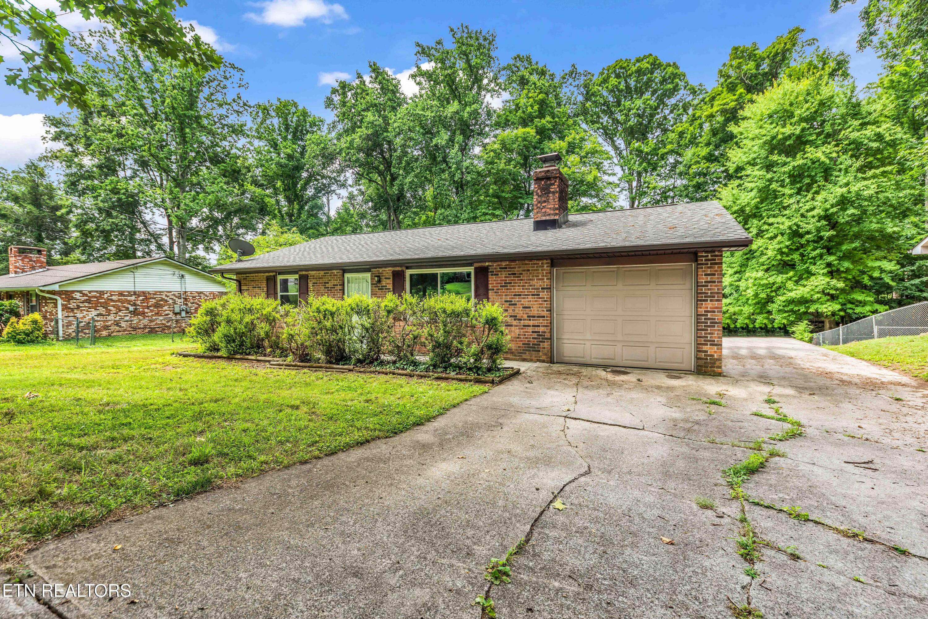 5412 Foxwood Road Knoxville TN 37921