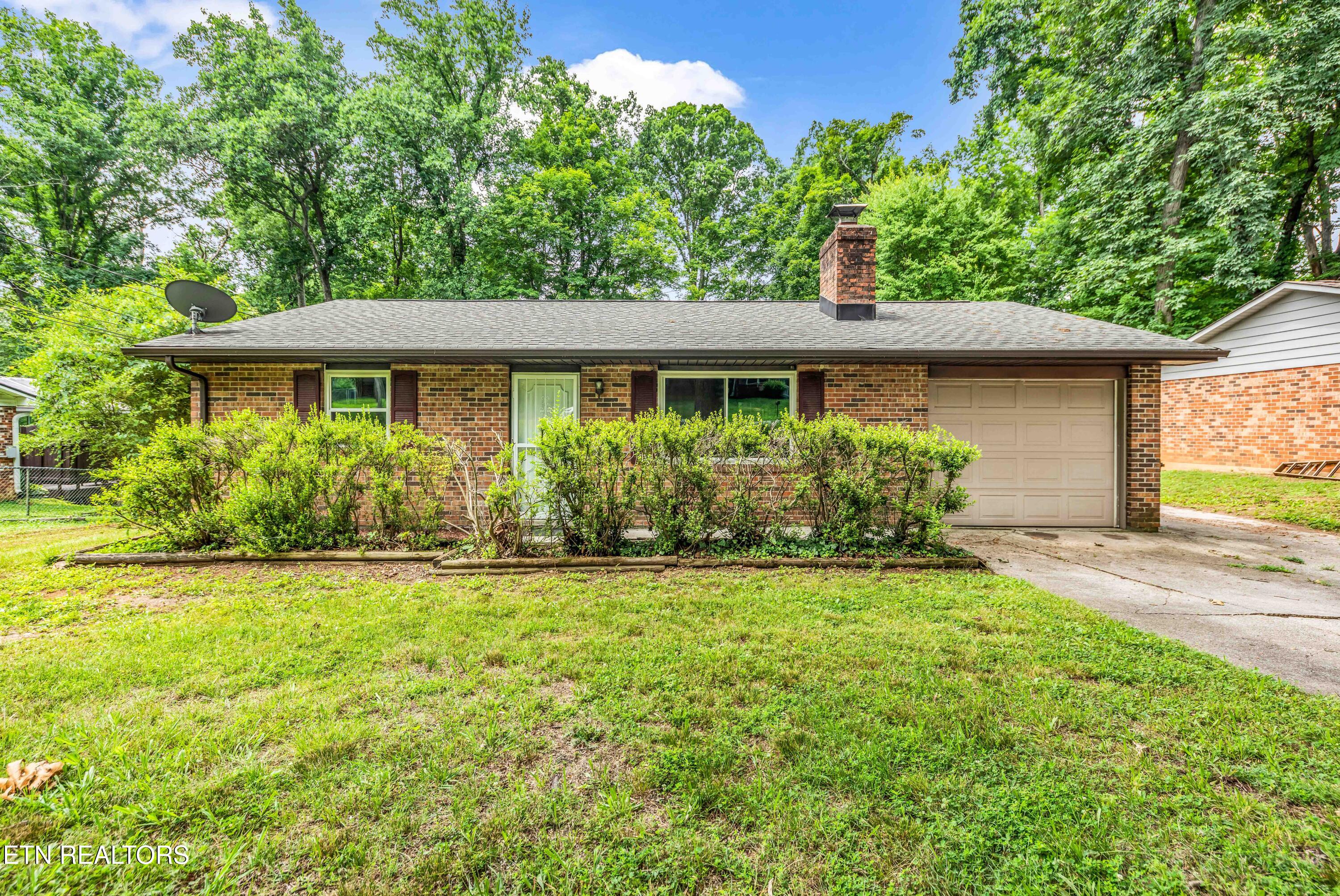 5412 Foxwood Road Knoxville TN 37921