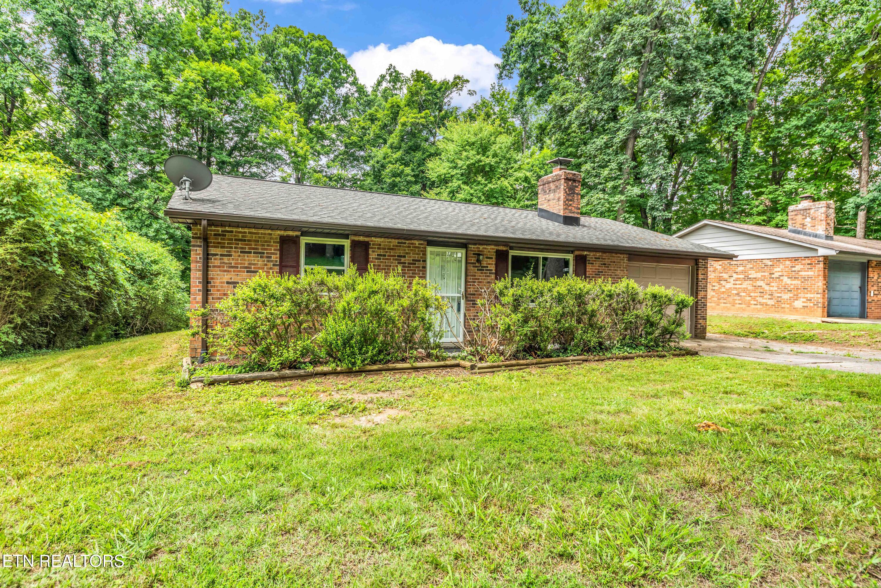 5412 Foxwood Road Knoxville TN 37921
