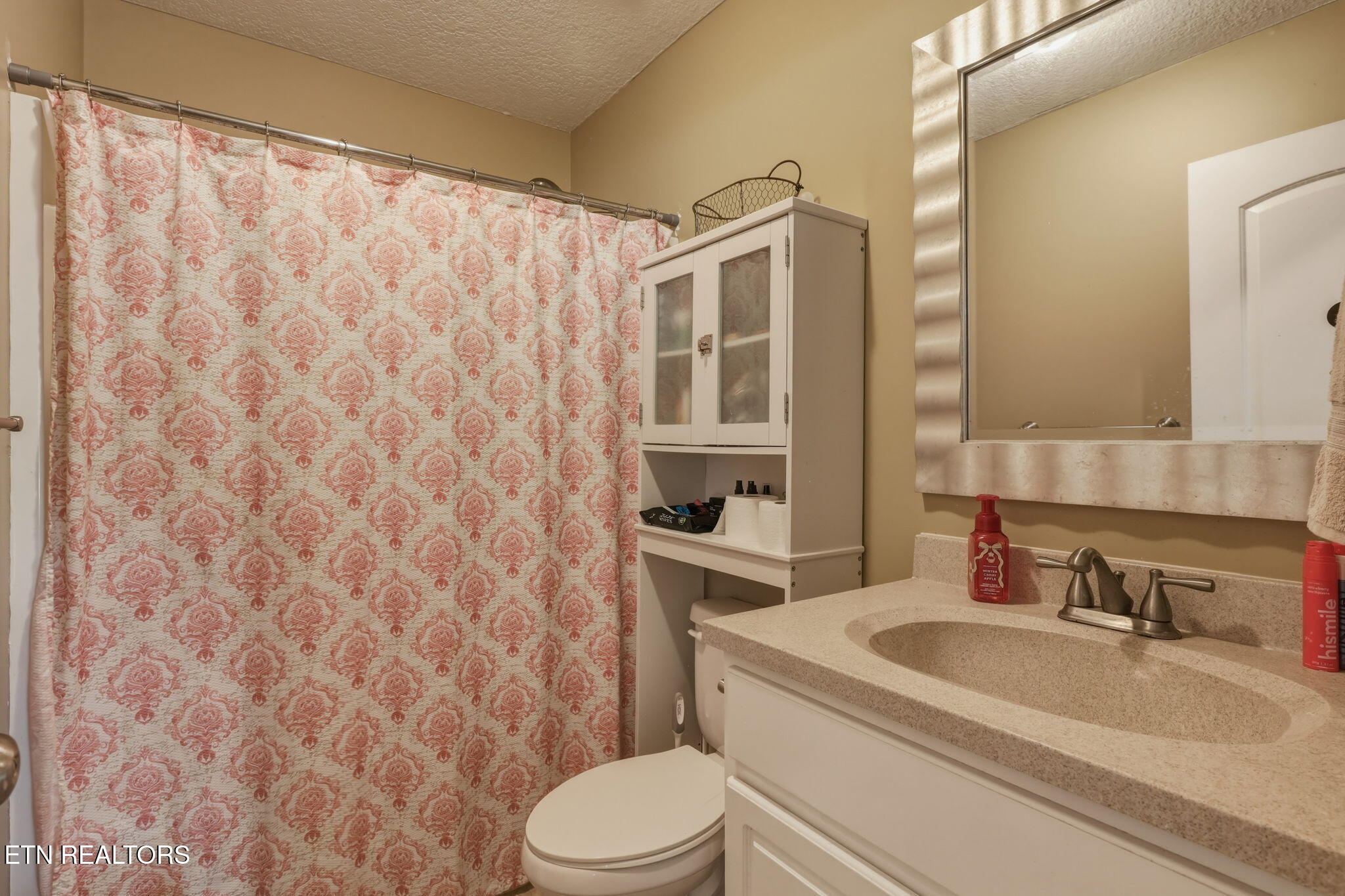 623 Hendrickson Street Clinton TN 37716