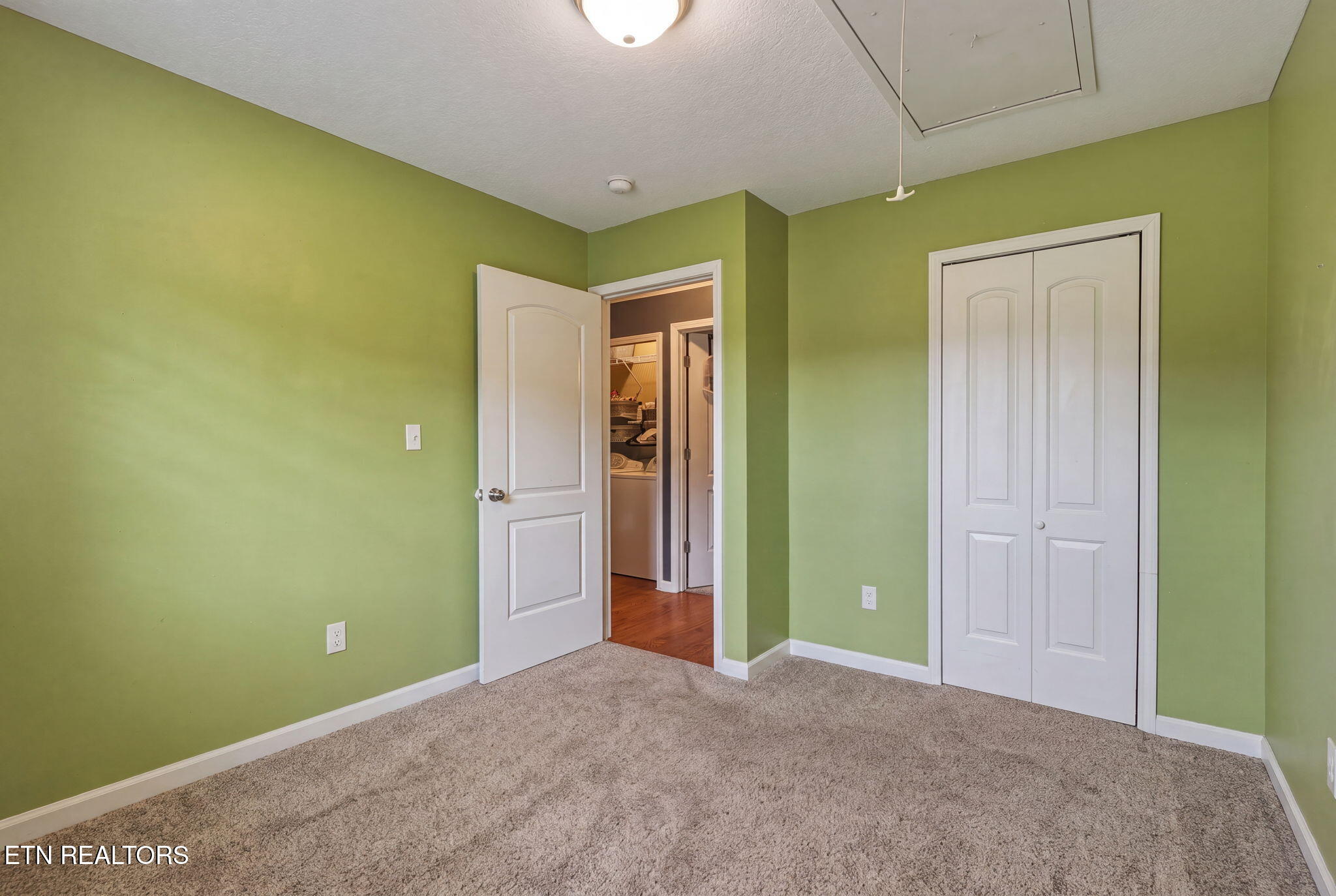 623 Hendrickson Street Clinton TN 37716