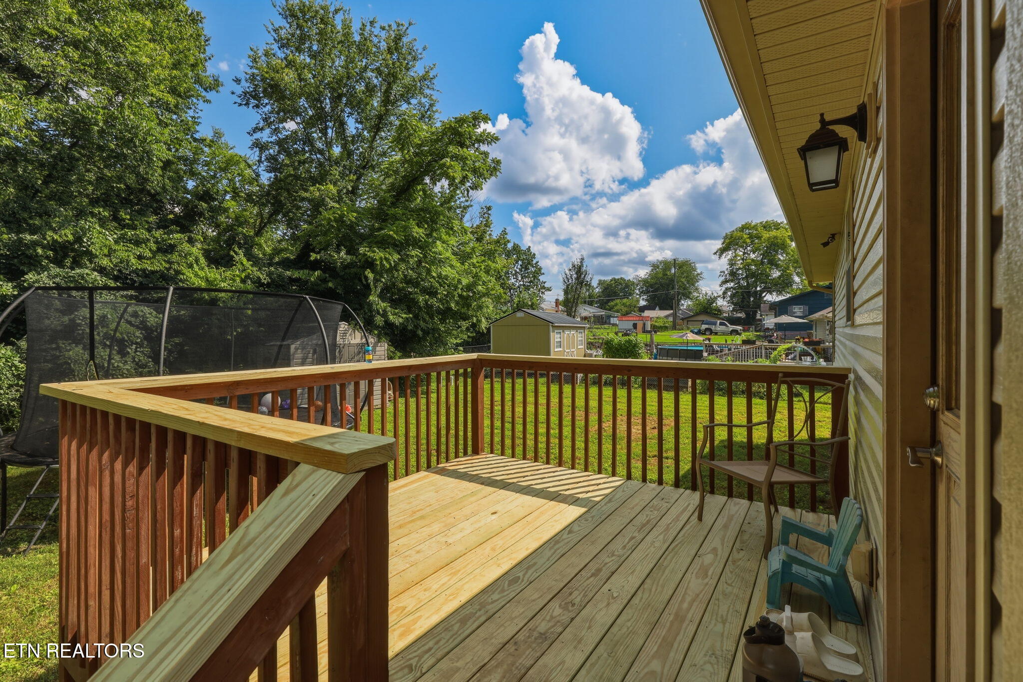 623 Hendrickson Street Clinton TN 37716