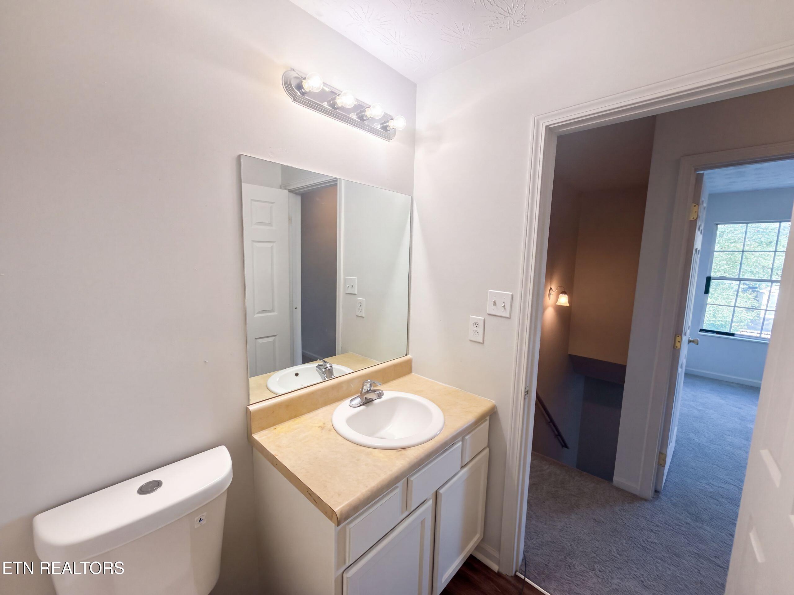 8917 Natures Pond Way Knoxville TN 37923