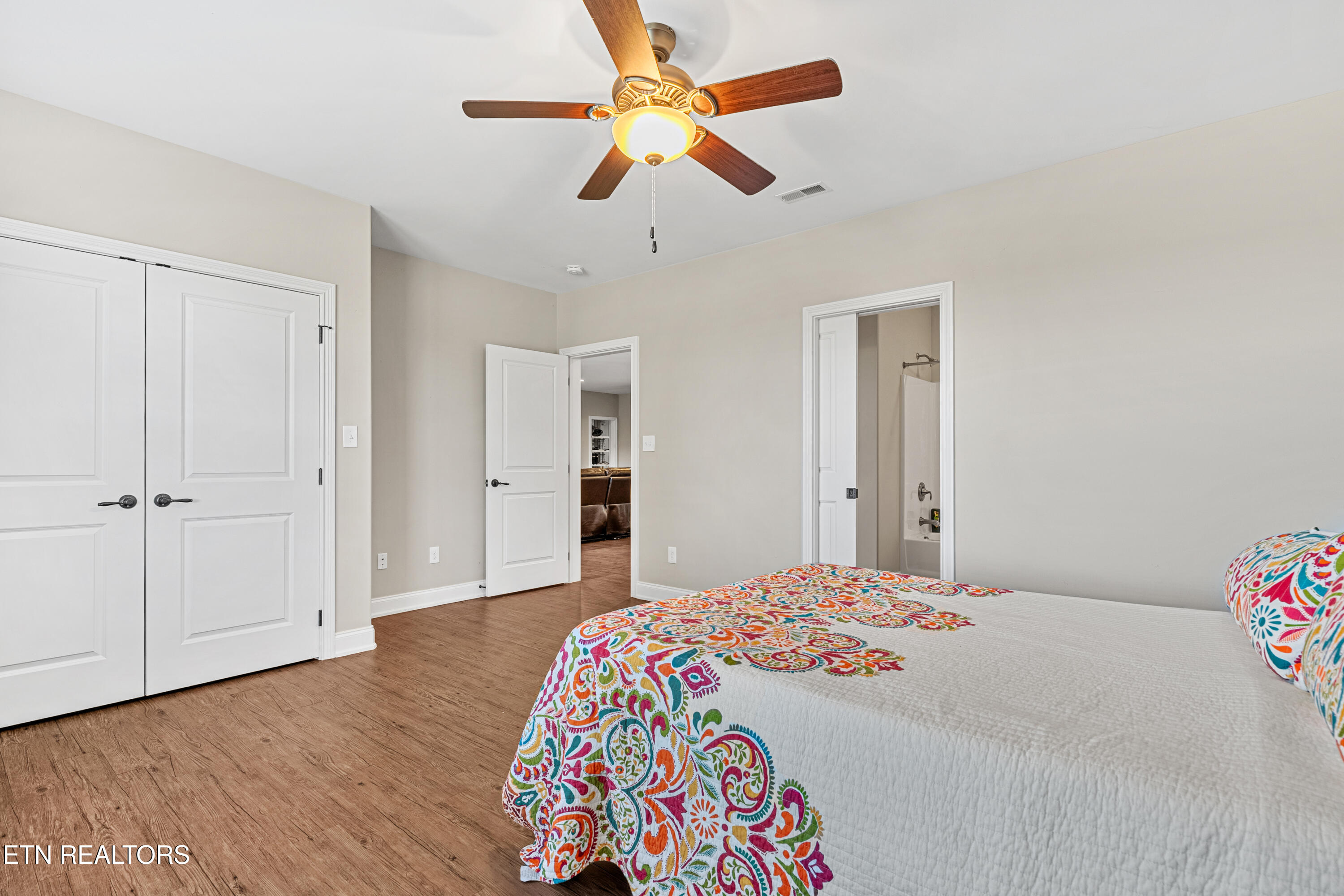 275 Hummingbird Drive Vonore TN 37885