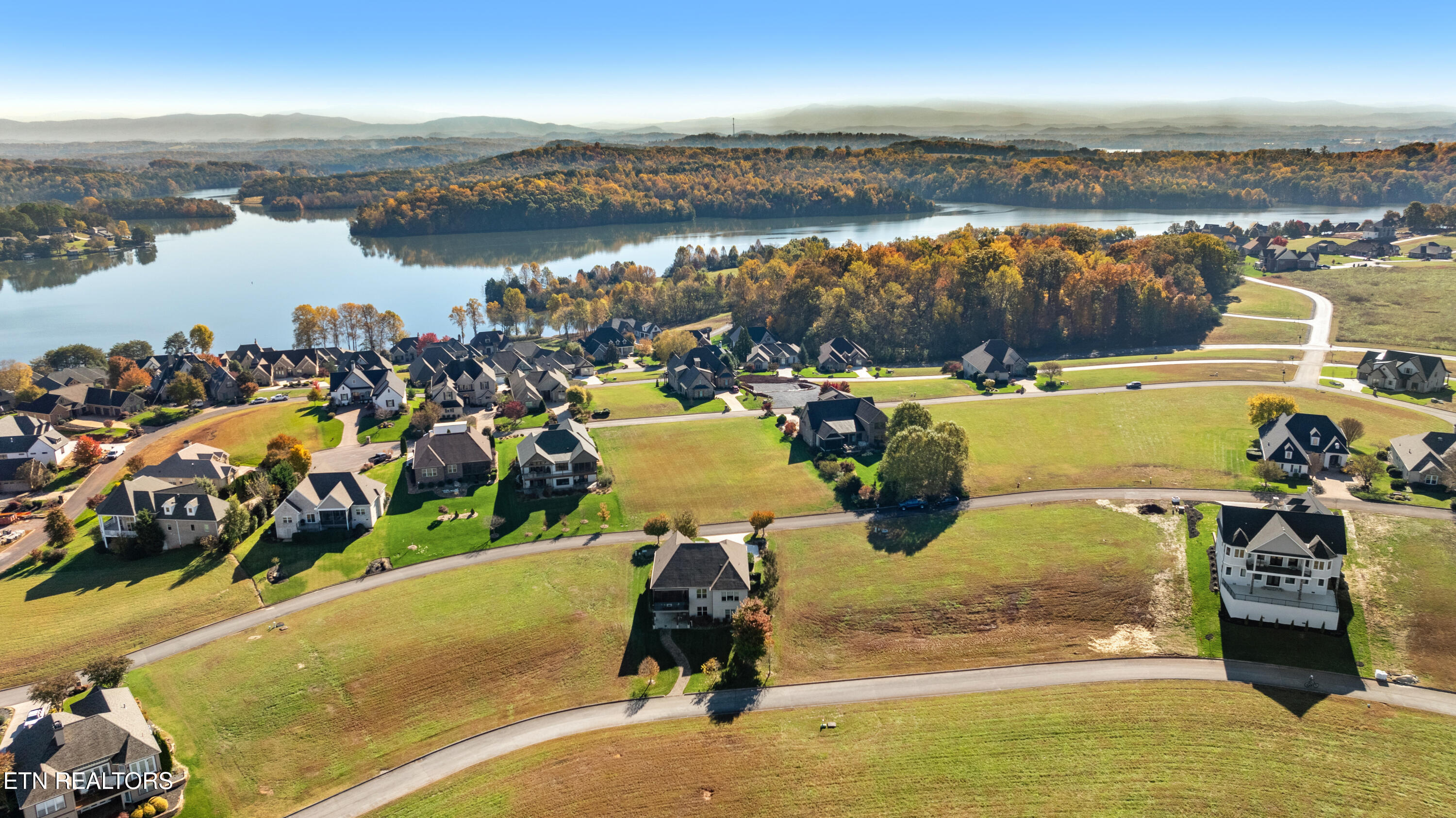 275 Hummingbird Drive Vonore TN 37885