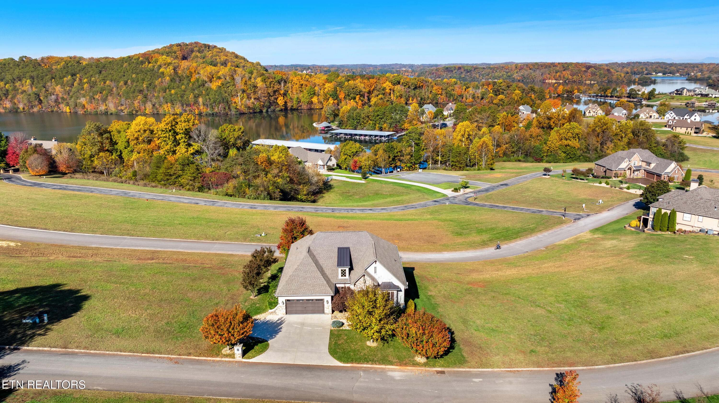275 Hummingbird Drive Vonore TN 37885