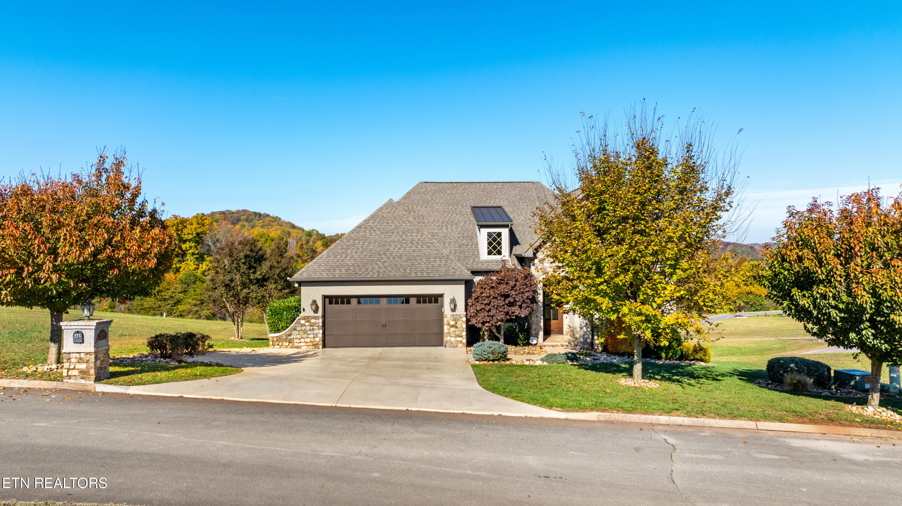 275 Hummingbird Drive Vonore TN 37885