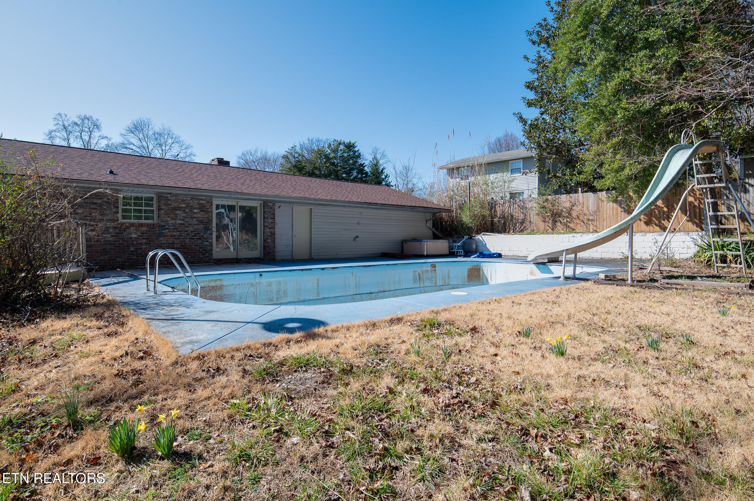 2405 Monterey Road Knoxville TN 37912