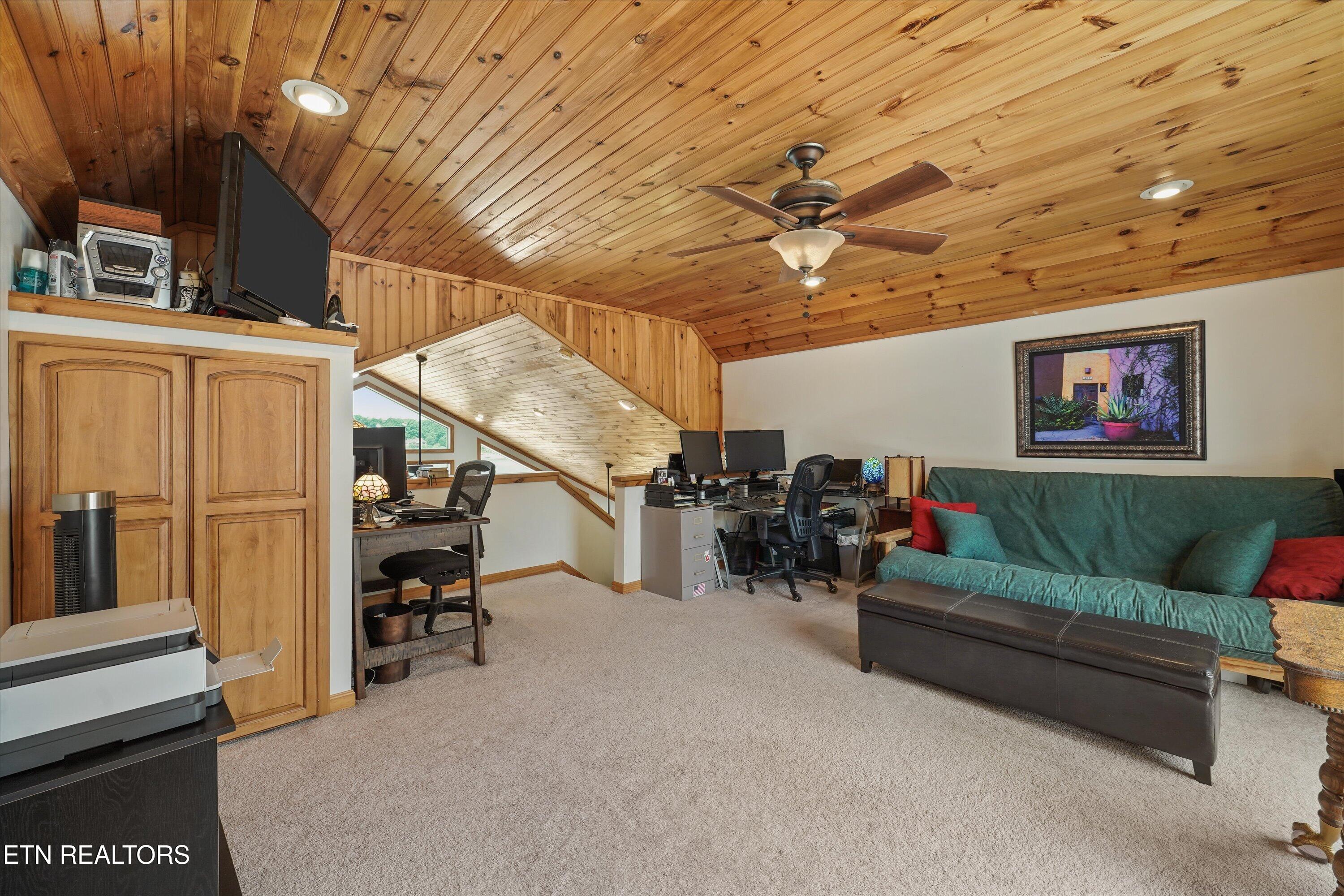 2529 Mccloud Way Dandridge TN 37725