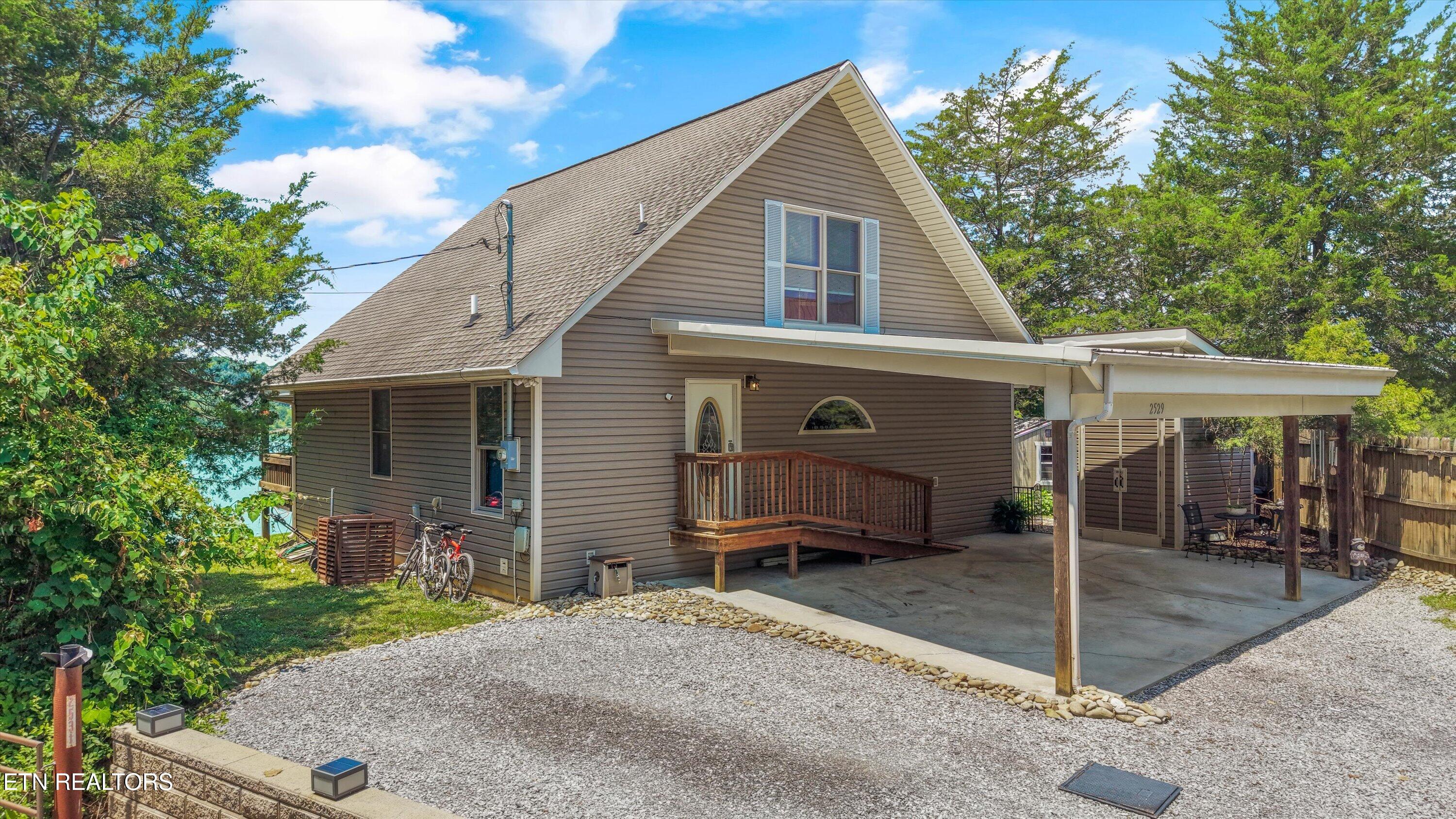 2529 Mccloud Way Dandridge TN 37725