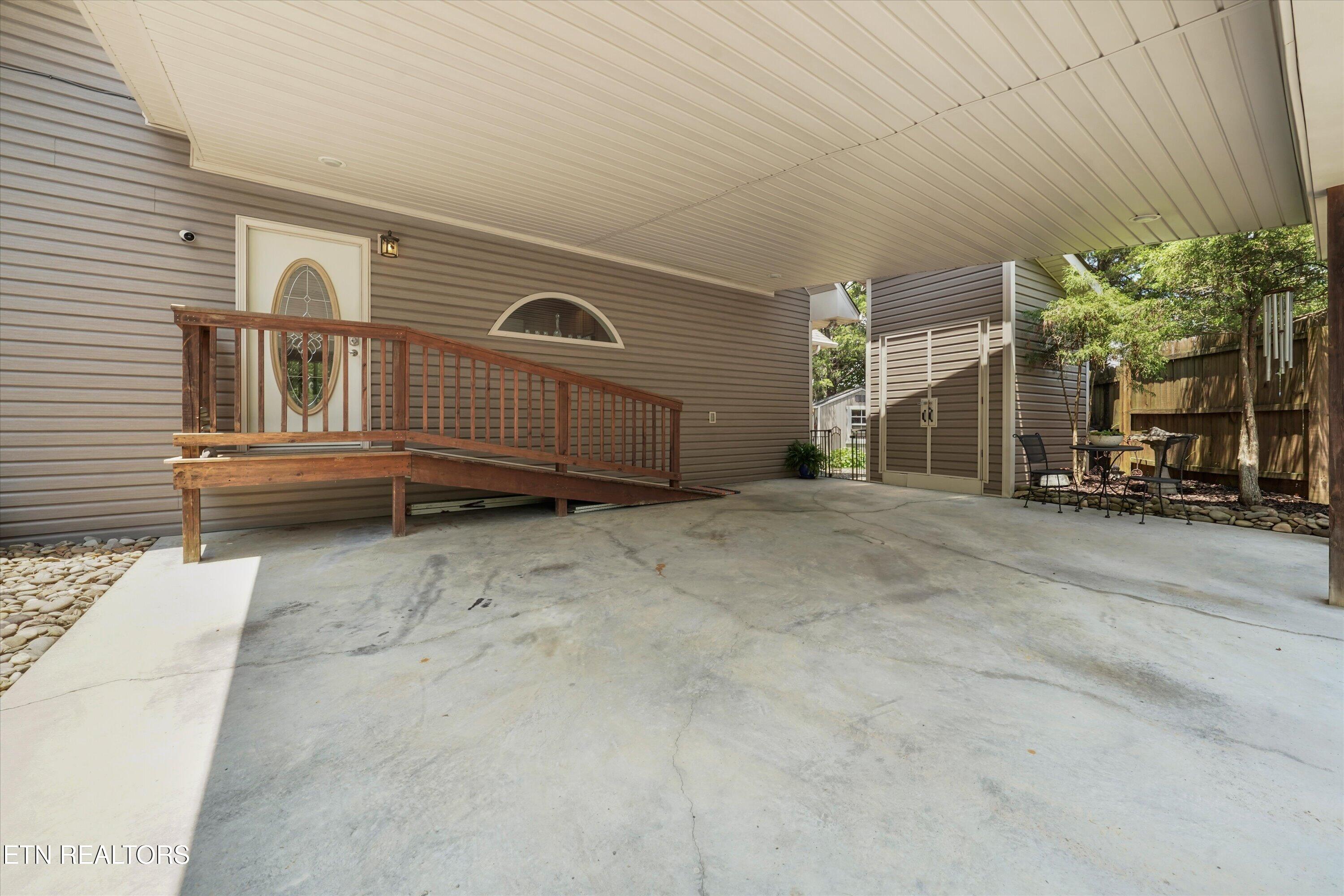 2529 Mccloud Way Dandridge TN 37725