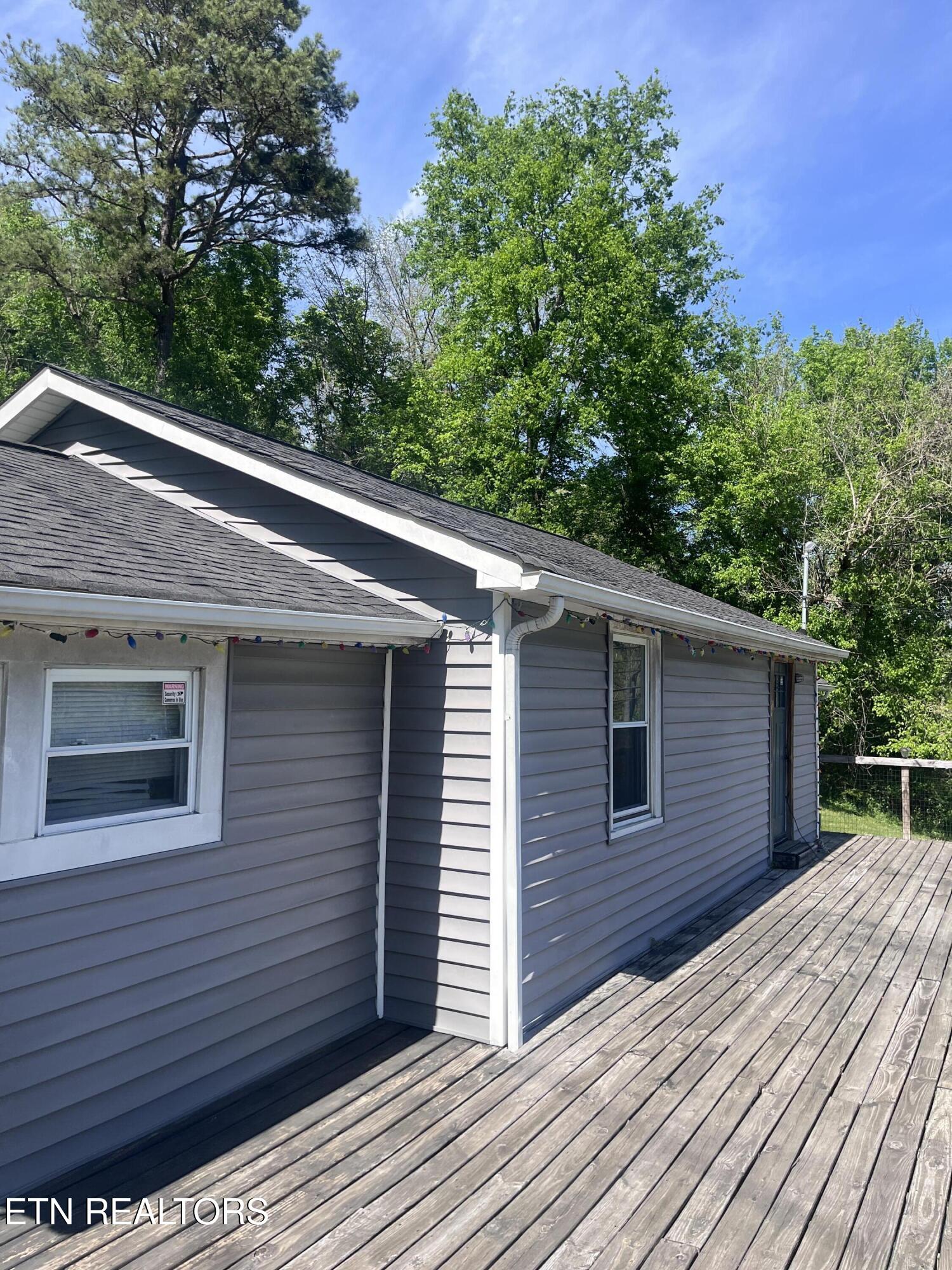 3002 Highway 61 East Luttrell TN 37779
