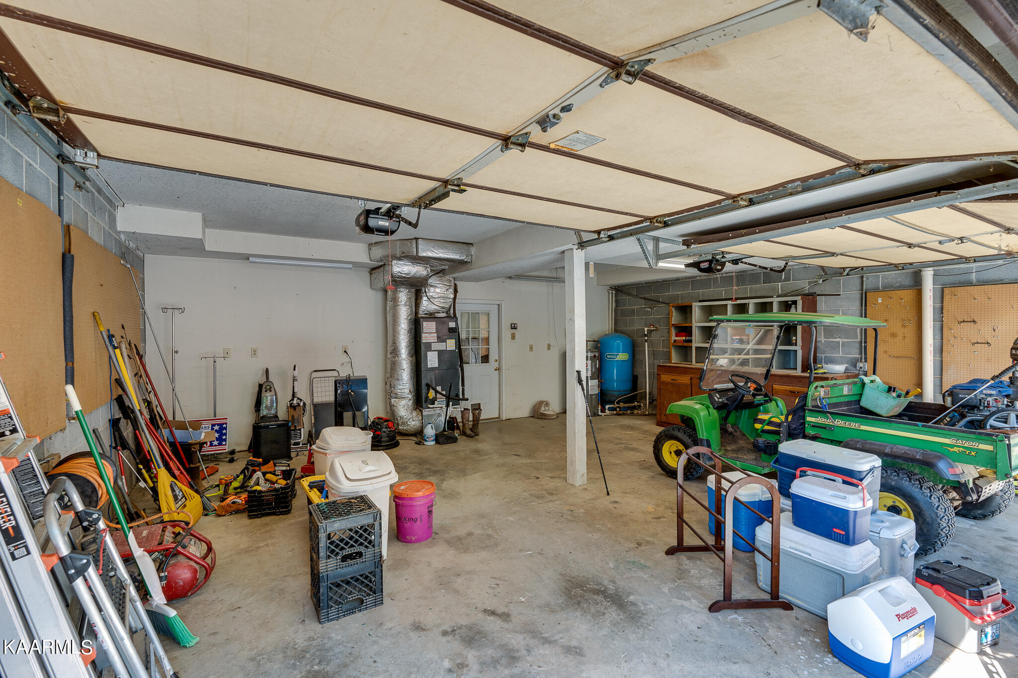 8527 Tazewell Pike Corryton TN 37721