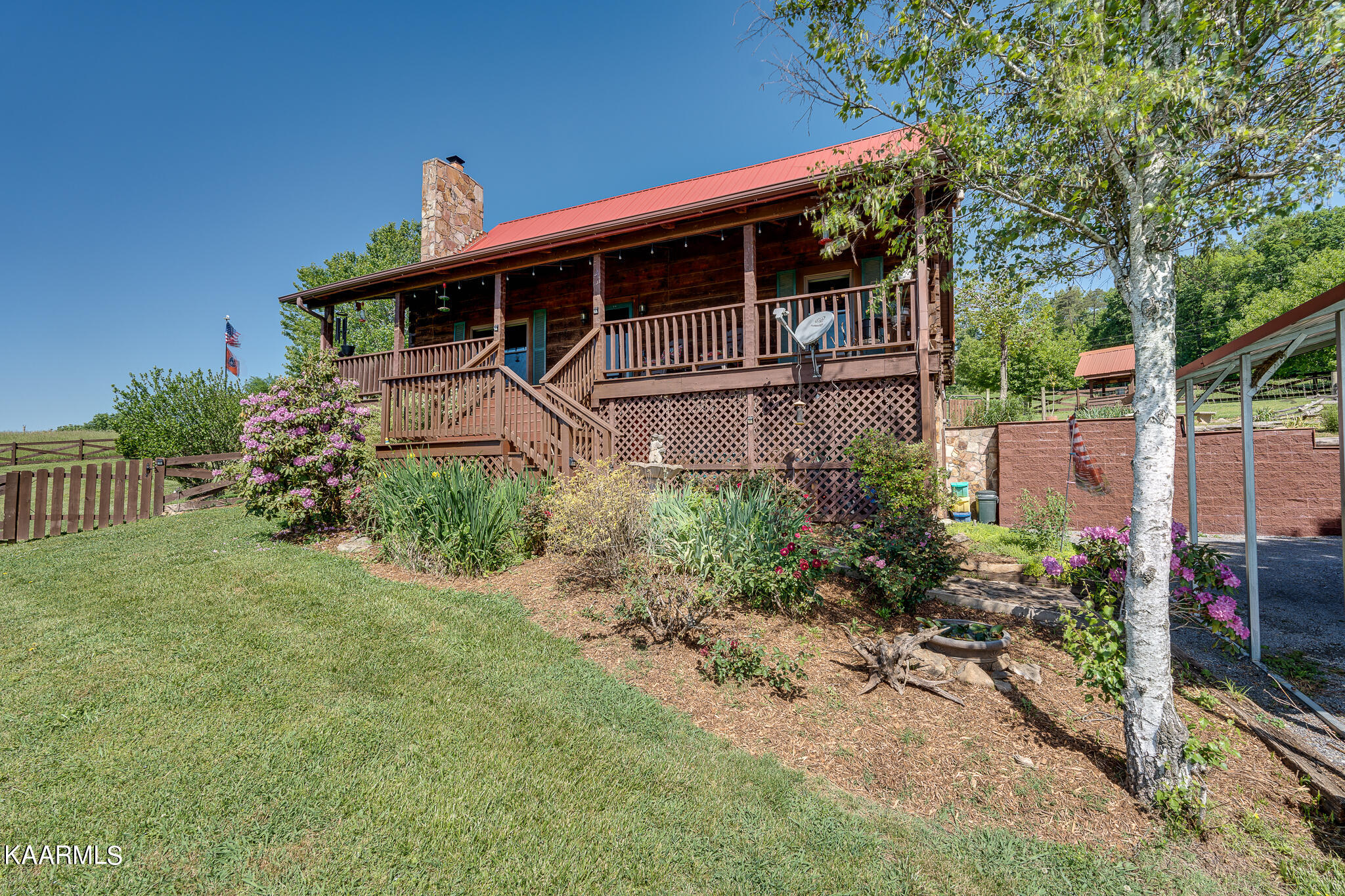 8527 Tazewell Pike Corryton TN 37721