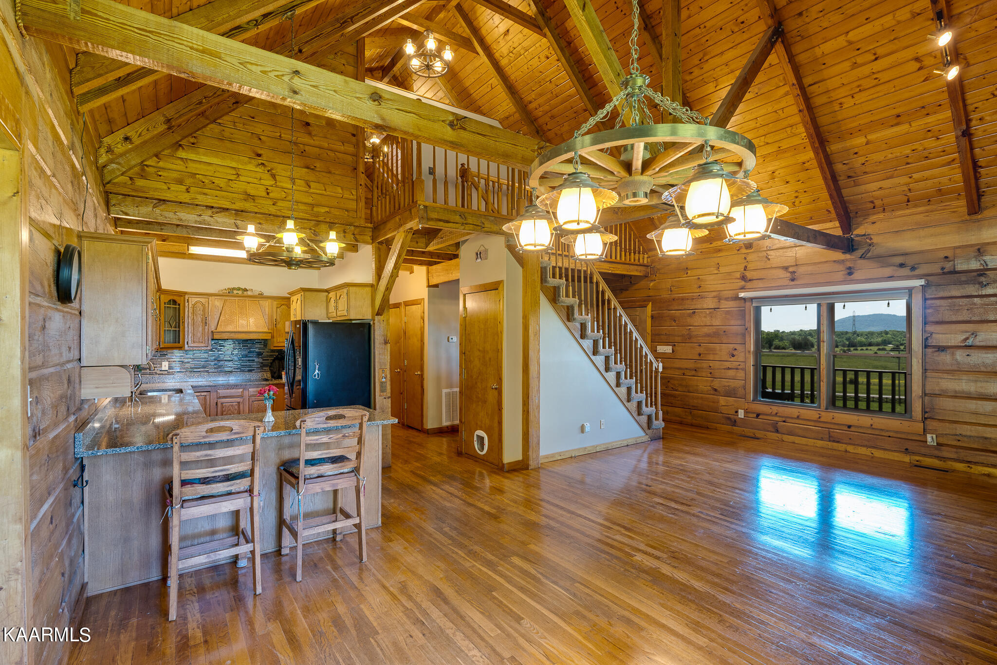 8527 Tazewell Pike Corryton TN 37721