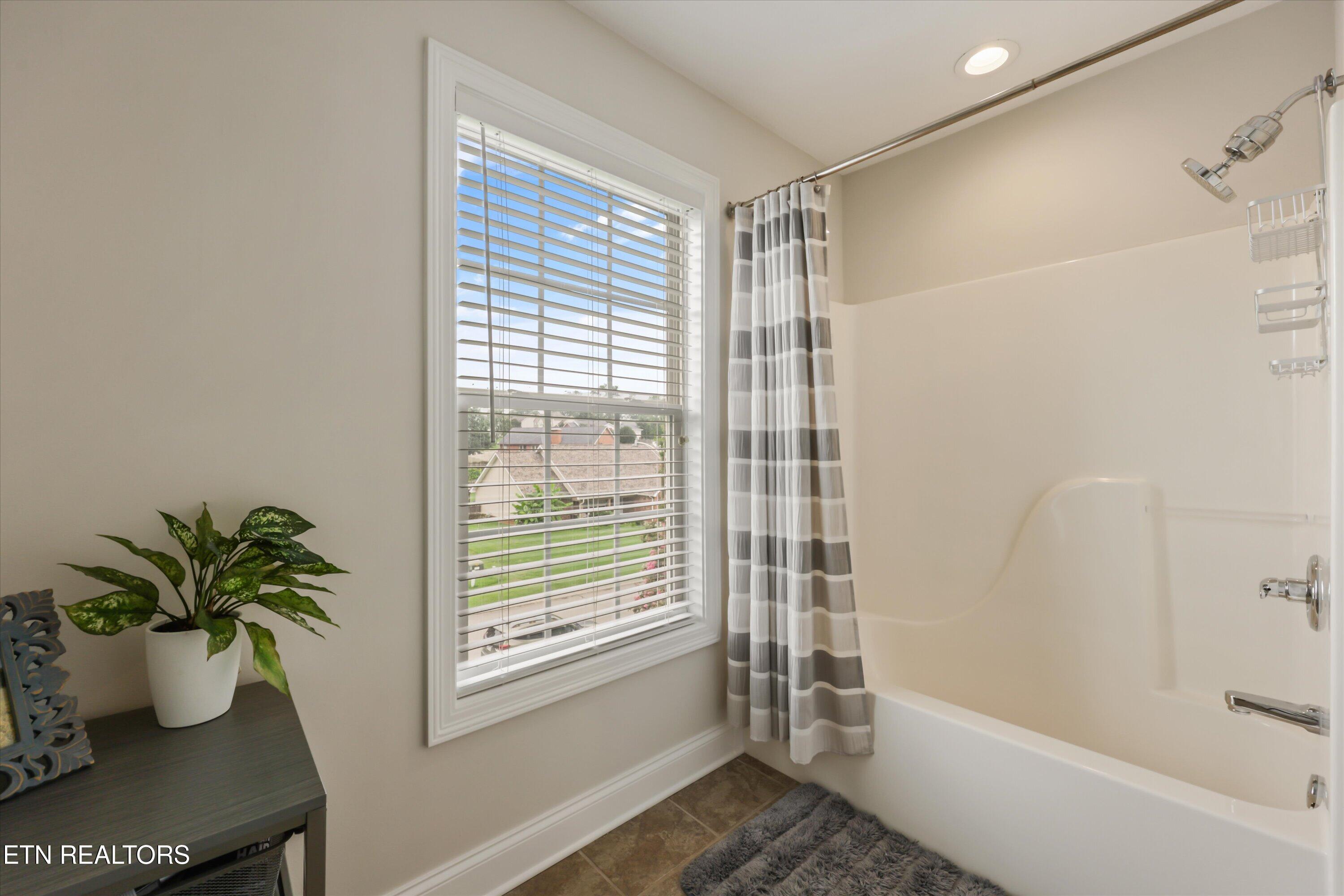 615 Grassland Drive Maryville TN 37804