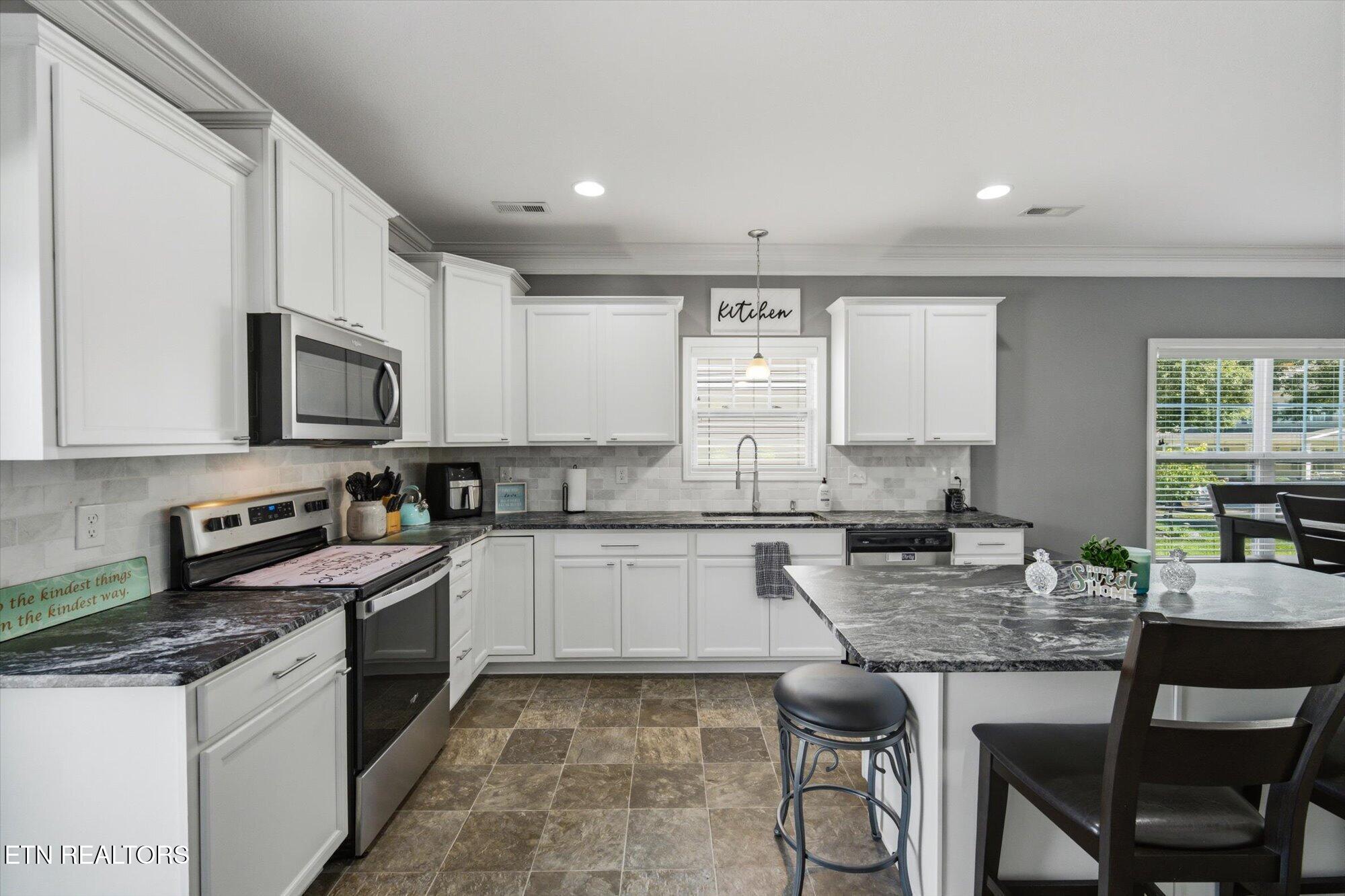 118 Fallberry Street Oak Ridge TN 37830