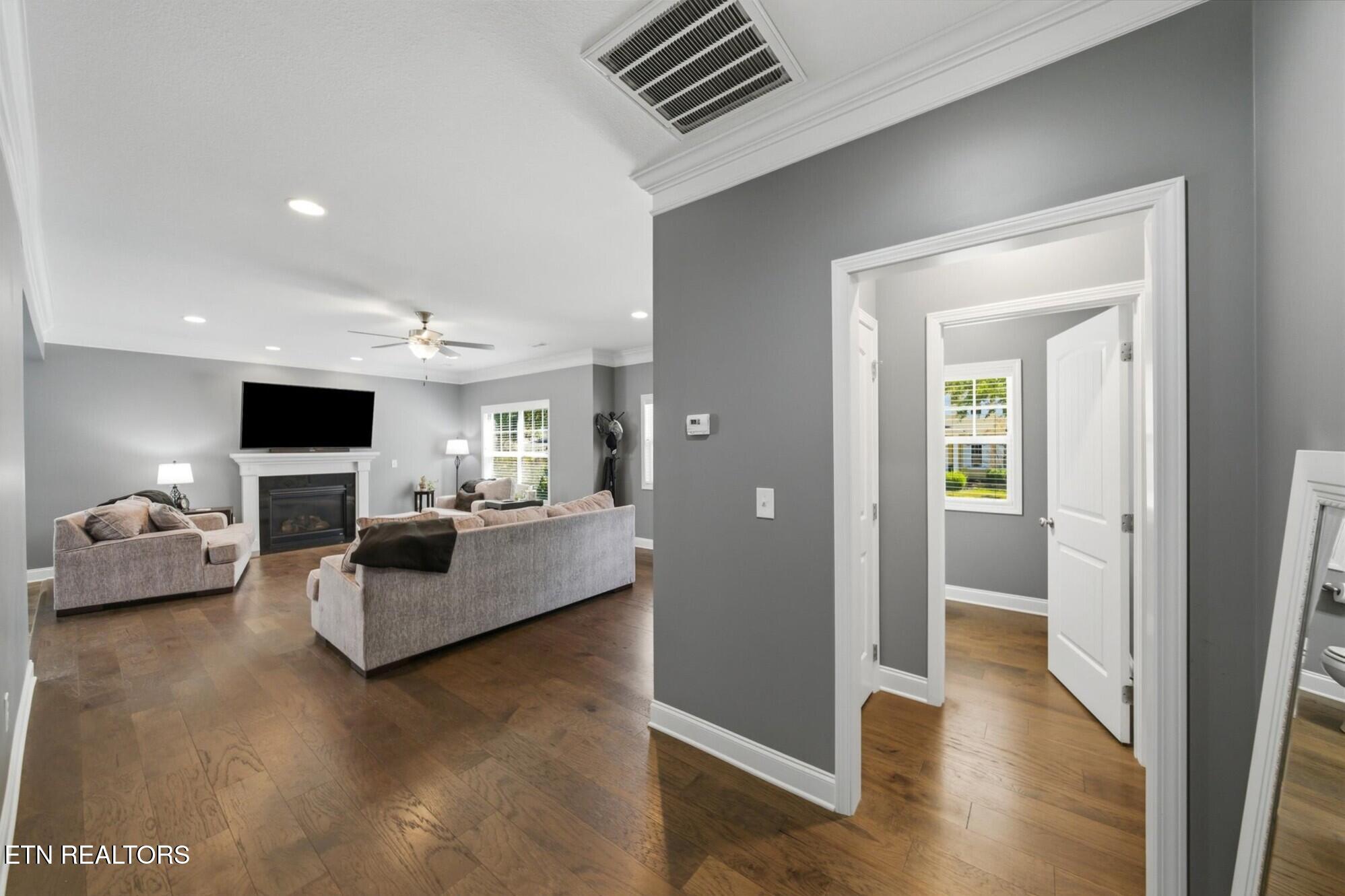 118 Fallberry Street Oak Ridge TN 37830