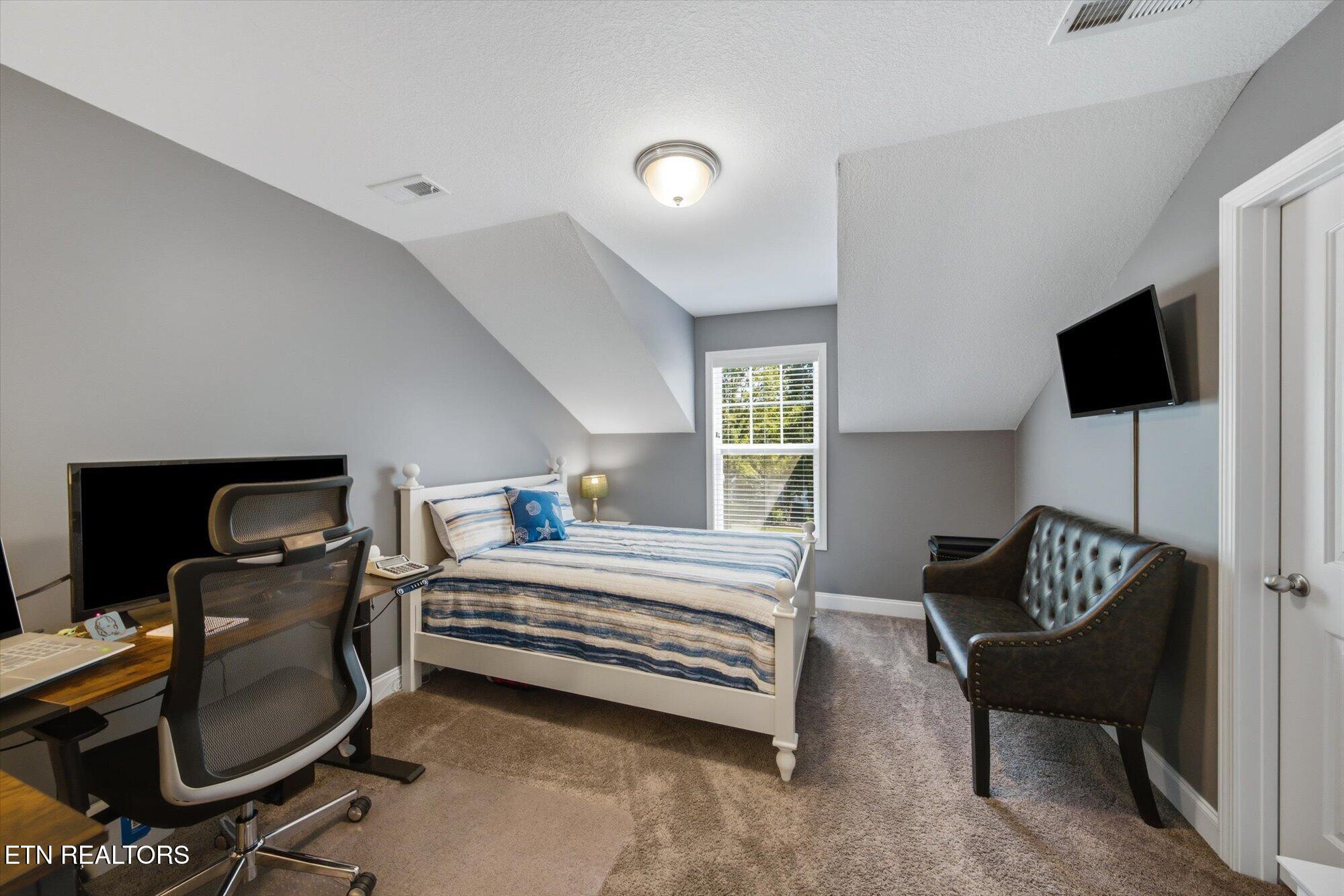 118 Fallberry Street Oak Ridge TN 37830